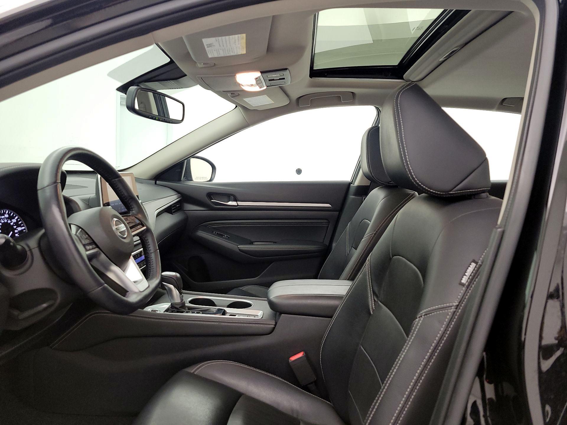 Thumbnail: 2019 Nissan Altima - 20