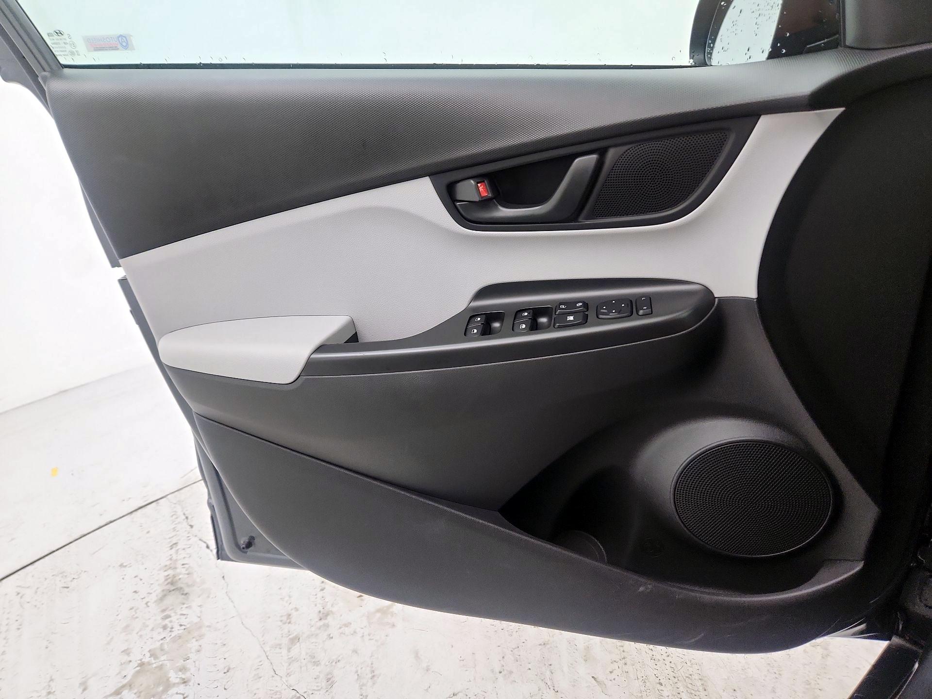 Thumbnail: 2023 Hyundai Kona - 12