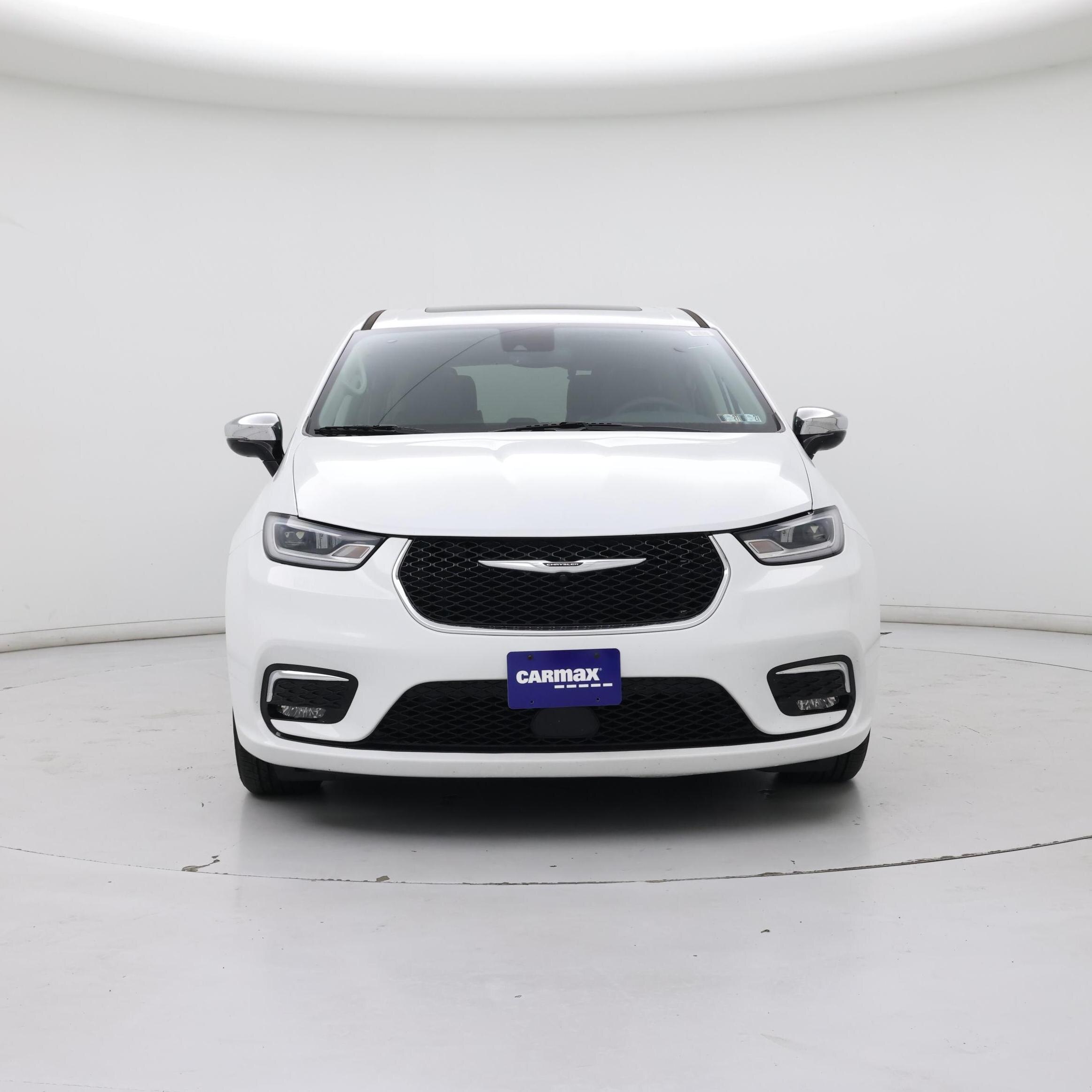 Thumbnail: 2023 Chrysler Pacifica - 5