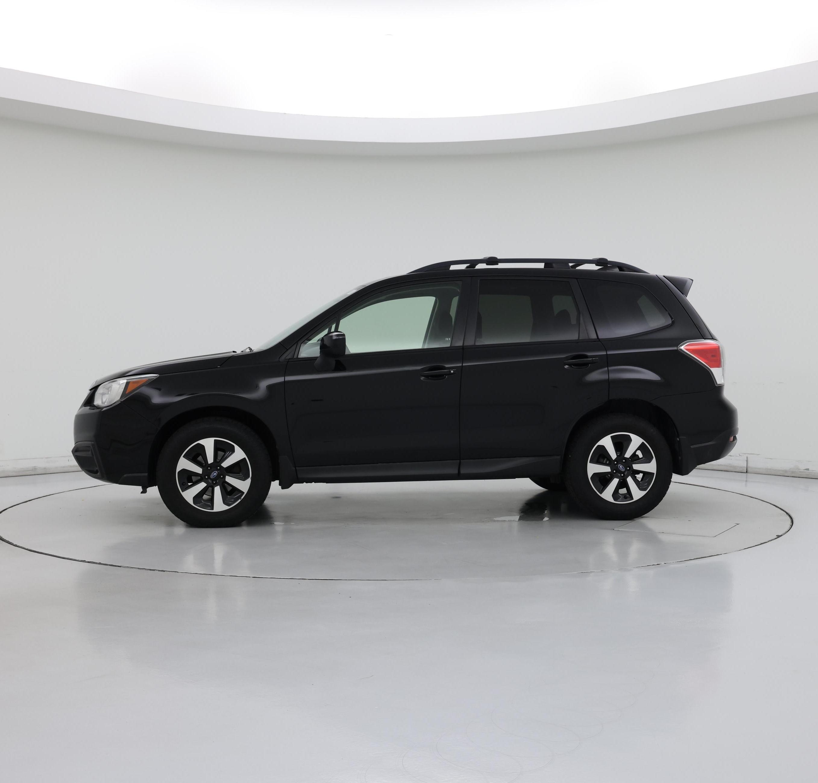 Thumbnail: 2017 Subaru Forester - 3
