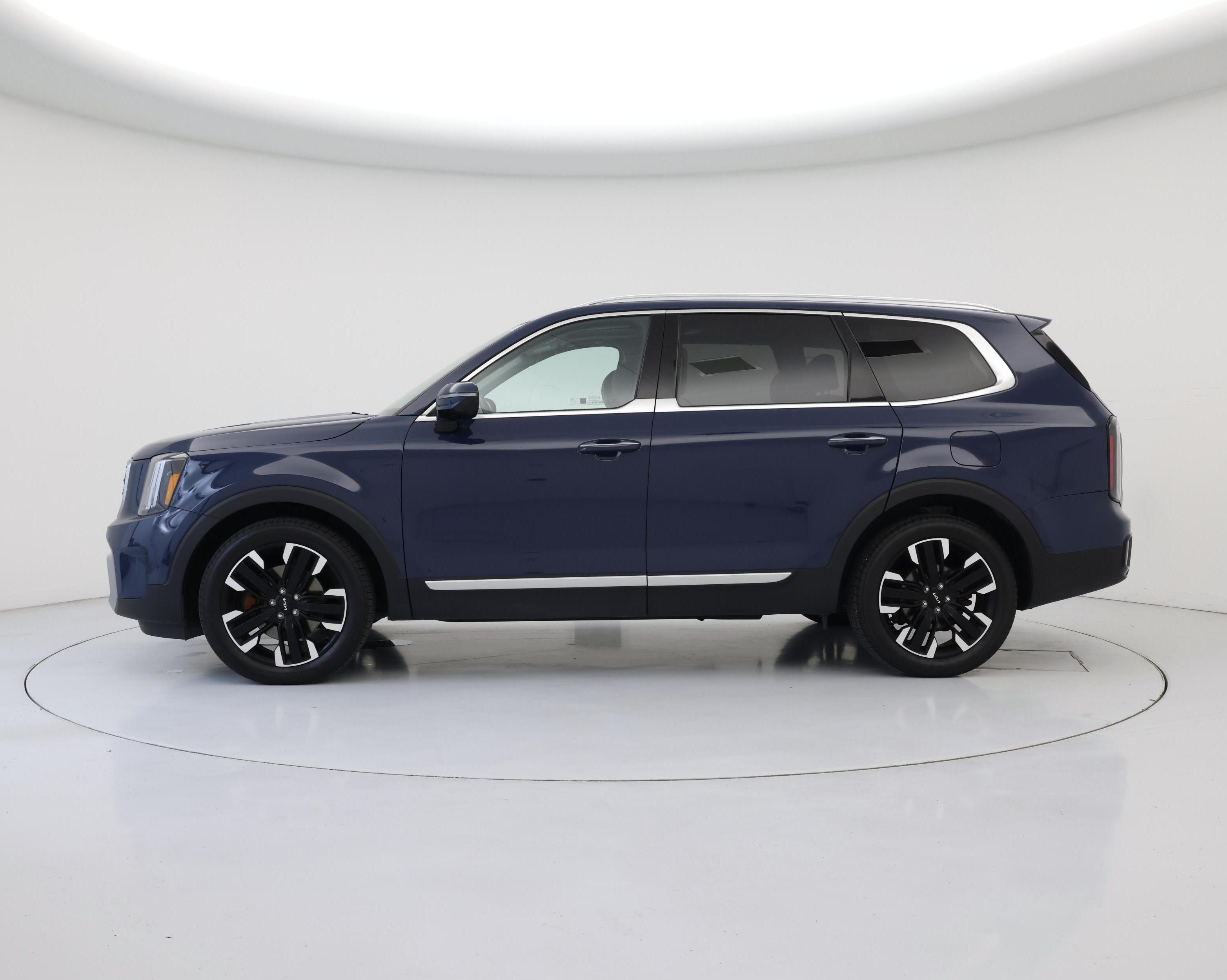 Thumbnail: 2023 Kia Telluride - 3