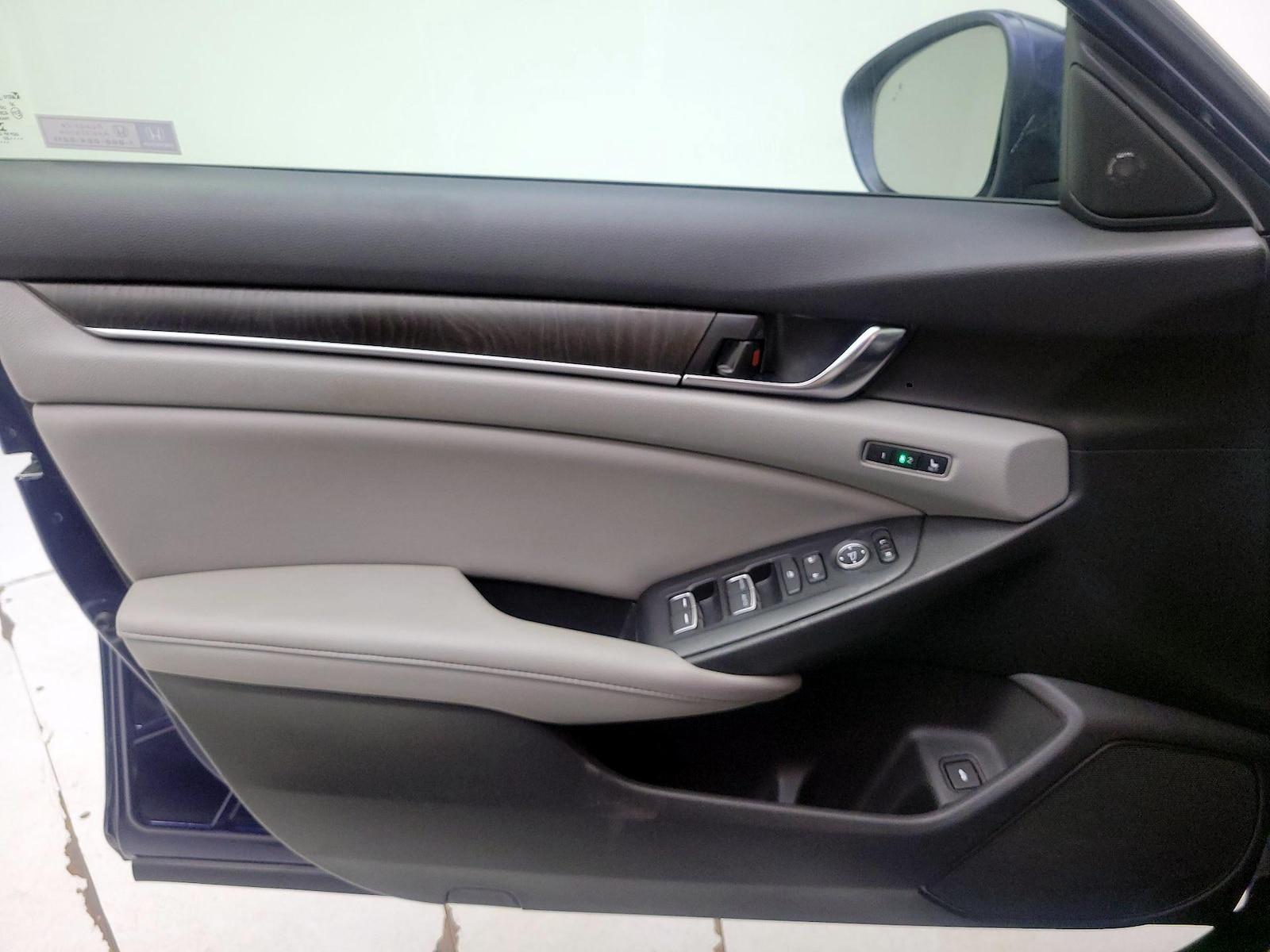 2020 Honda Accord EX-L - Photo 13