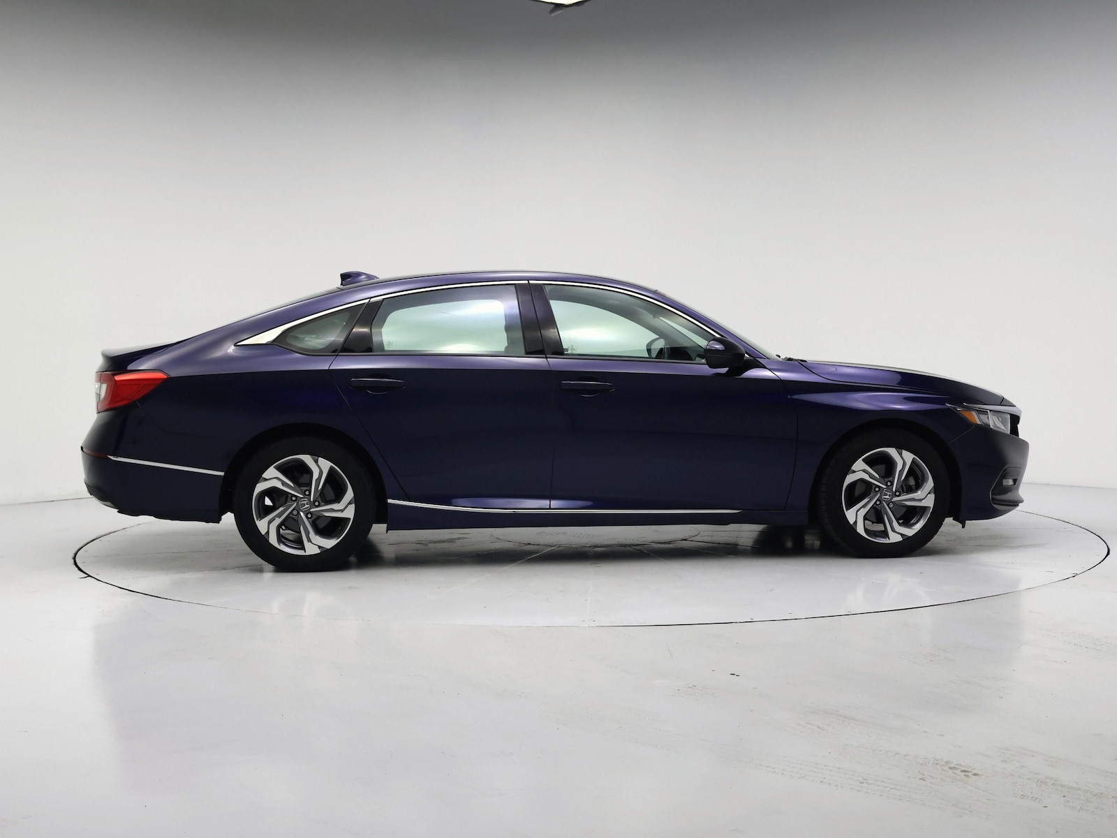 2020 Honda Accord EX-L - Photo 8