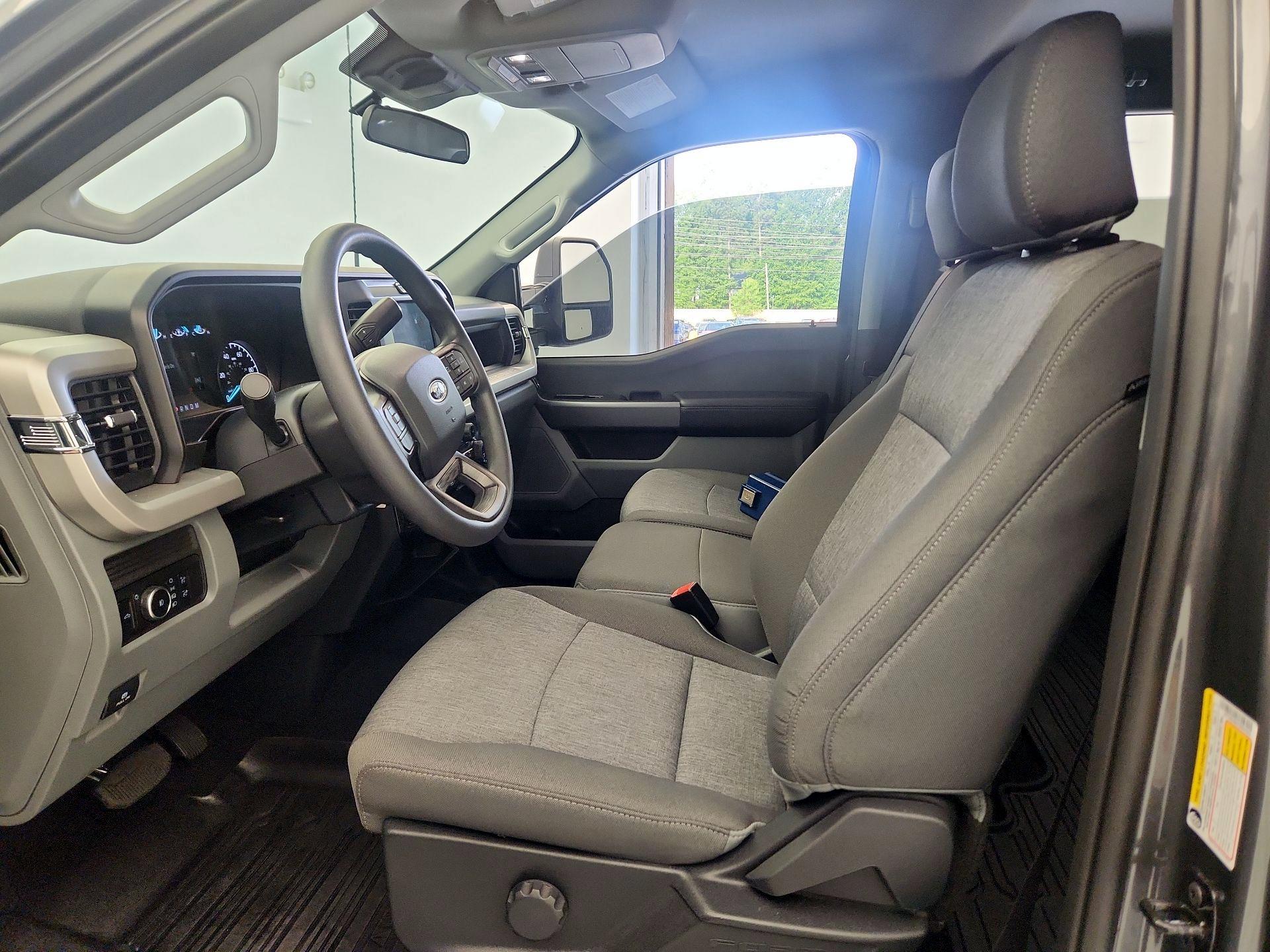 Thumbnail: 2026 Ford F-250 - 11