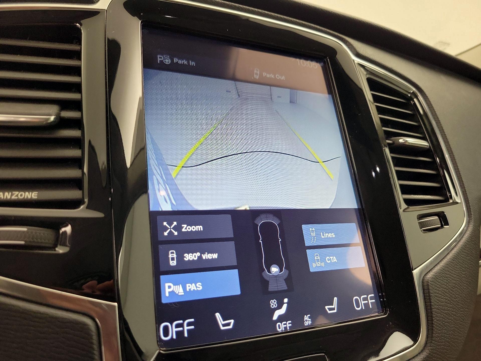 Thumbnail: 2016 Volvo XC90 - 15