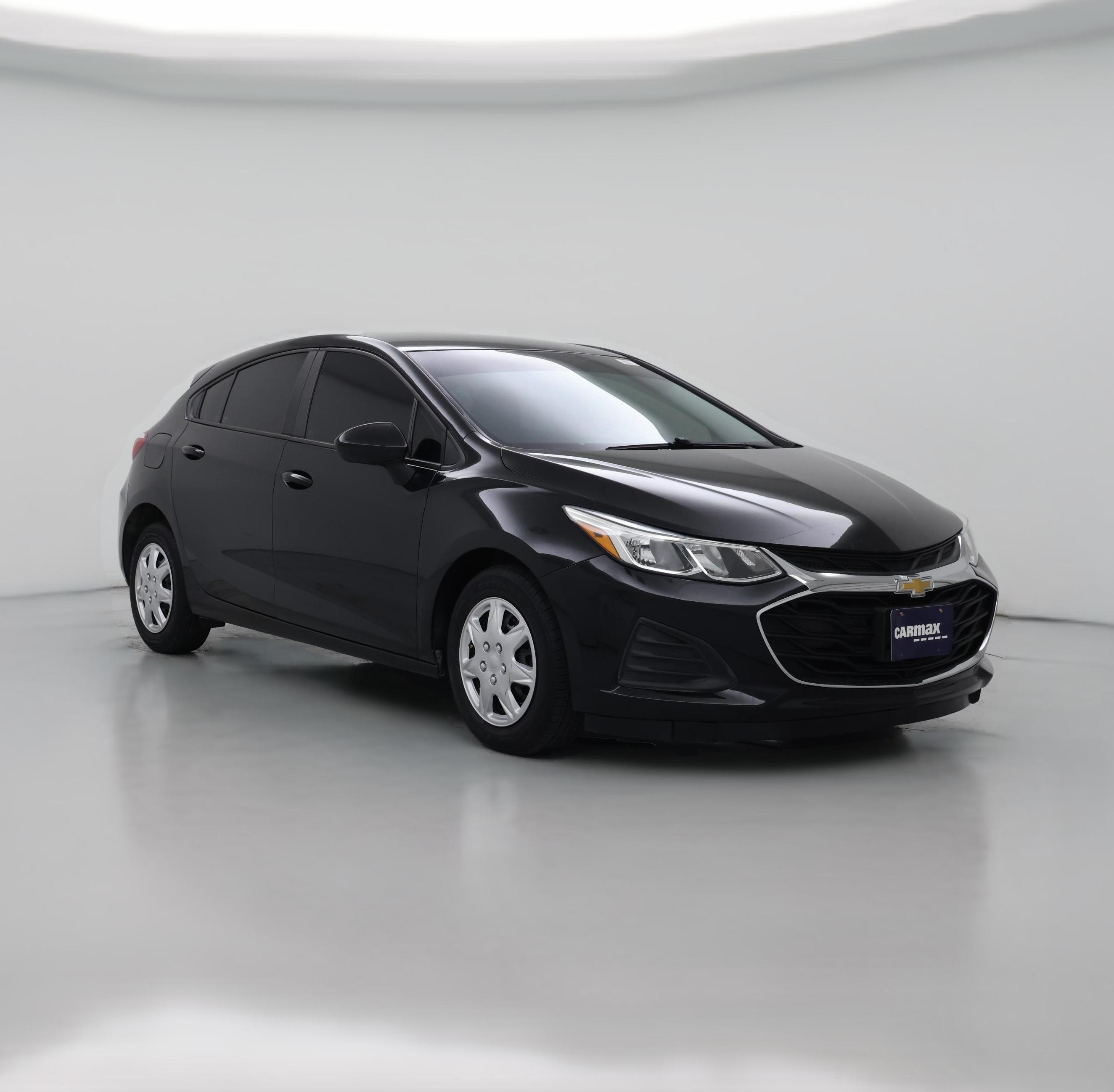 Thumbnail: 2019 Chevrolet Cruze - 1
