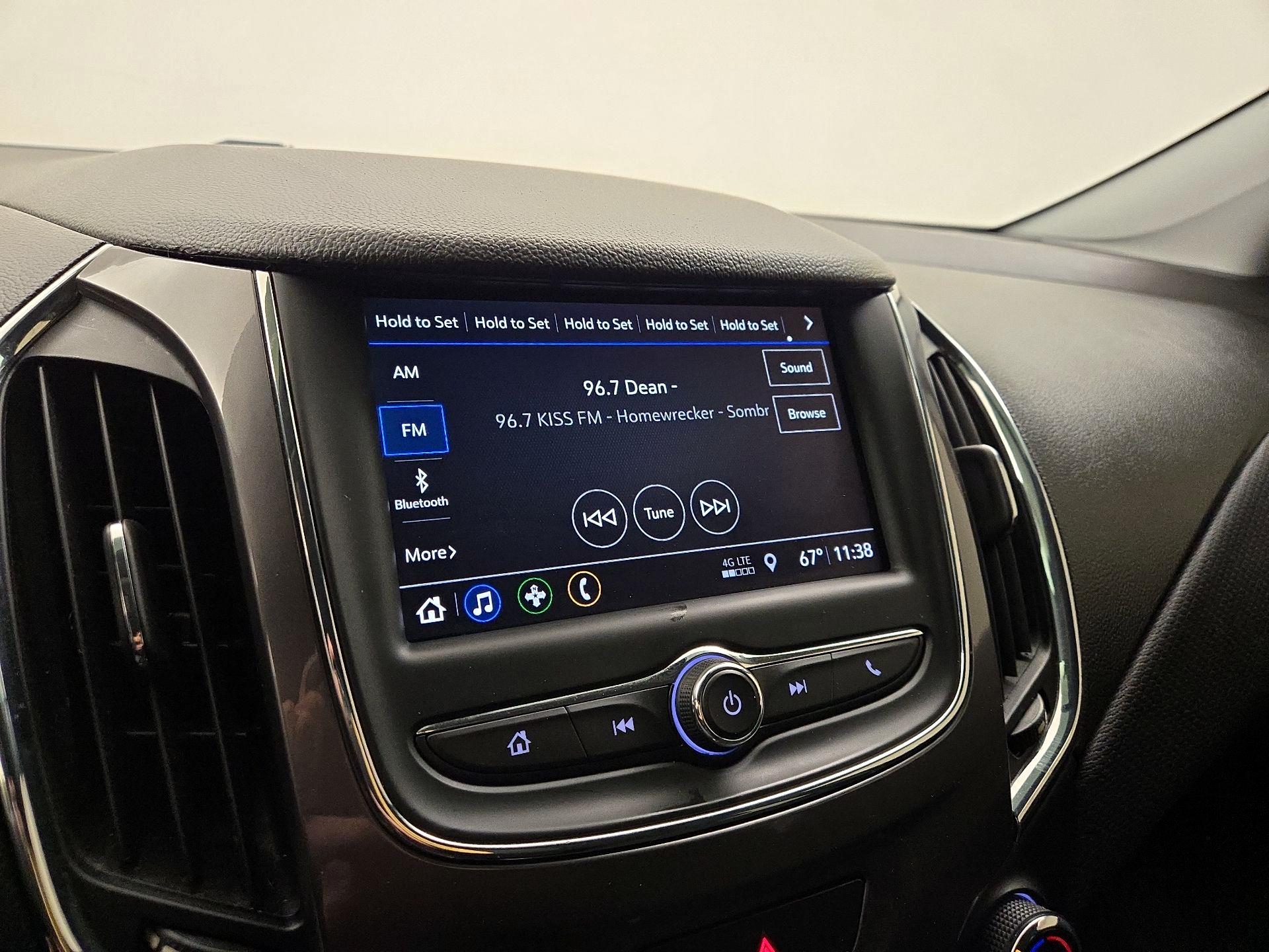 Thumbnail: 2019 Chevrolet Cruze - 15