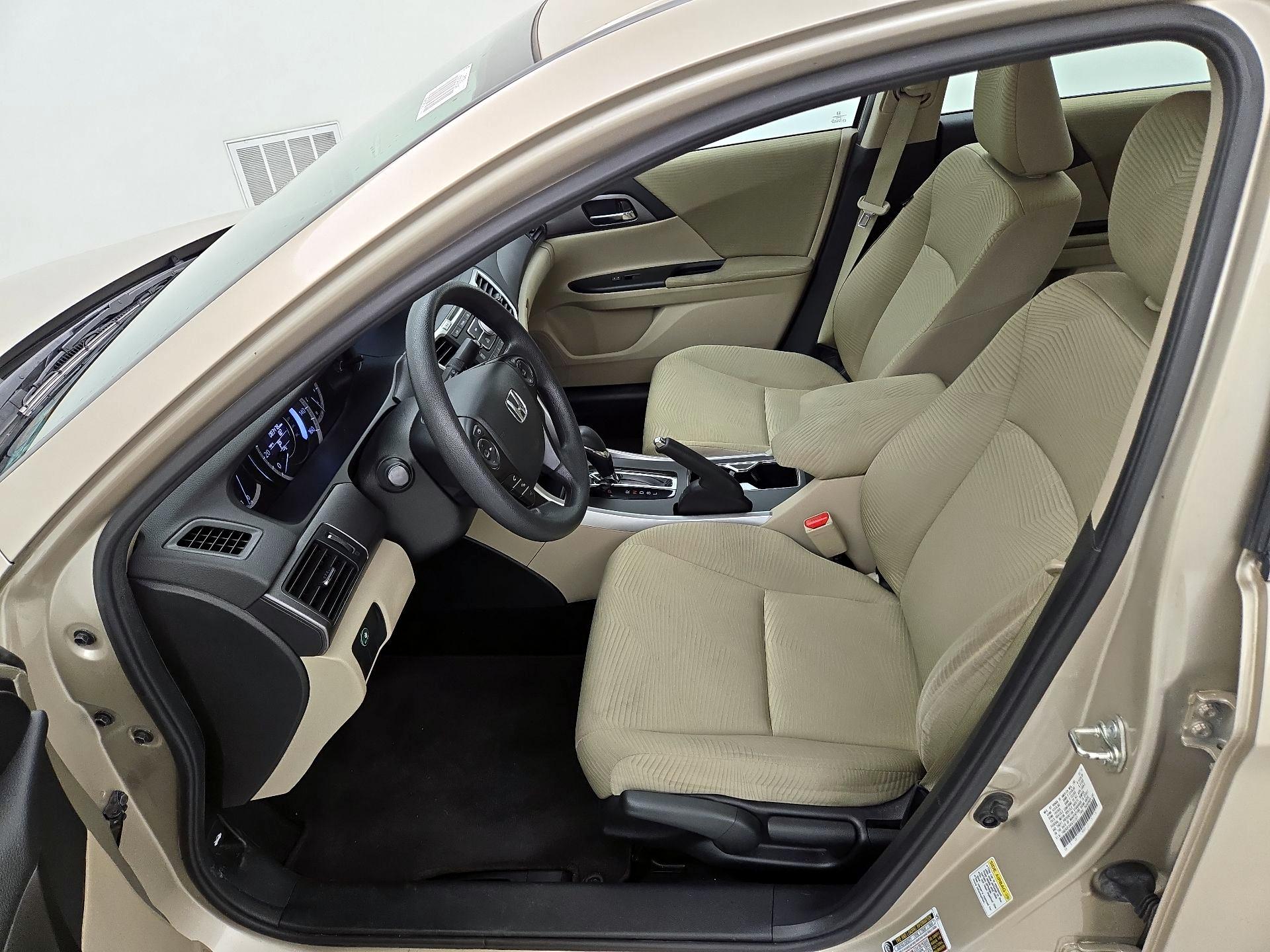 Thumbnail: 2015 Honda Accord - 11