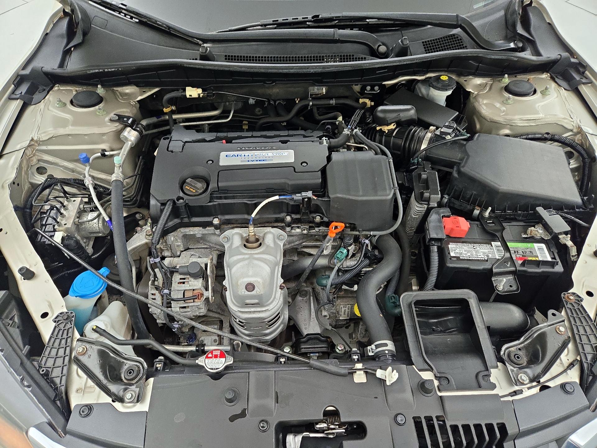 Thumbnail: 2015 Honda Accord - 20