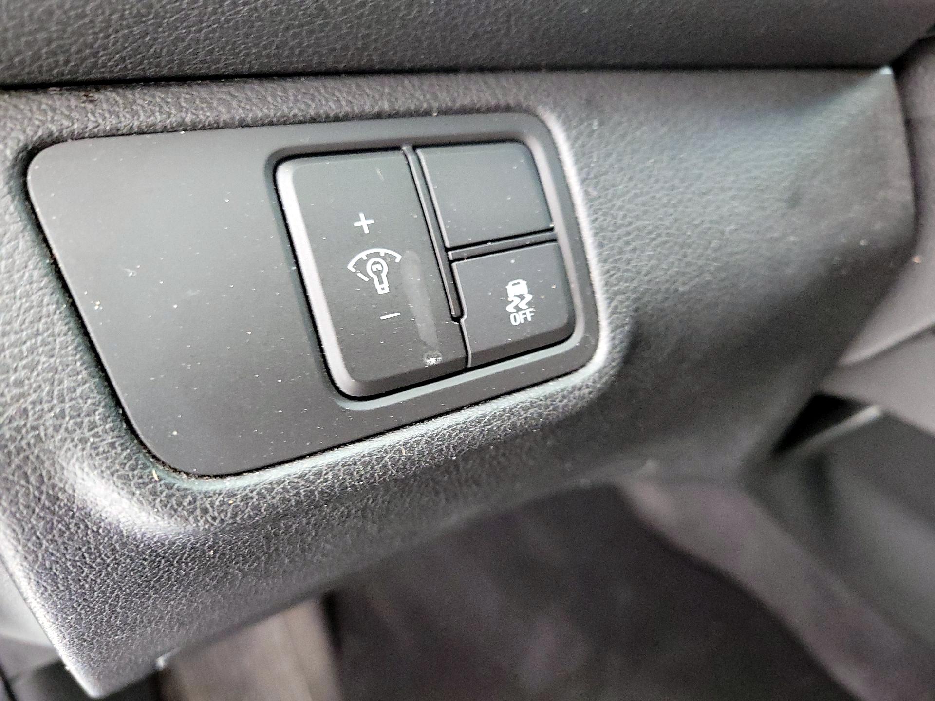 Thumbnail: 2019 Hyundai Accent - 13