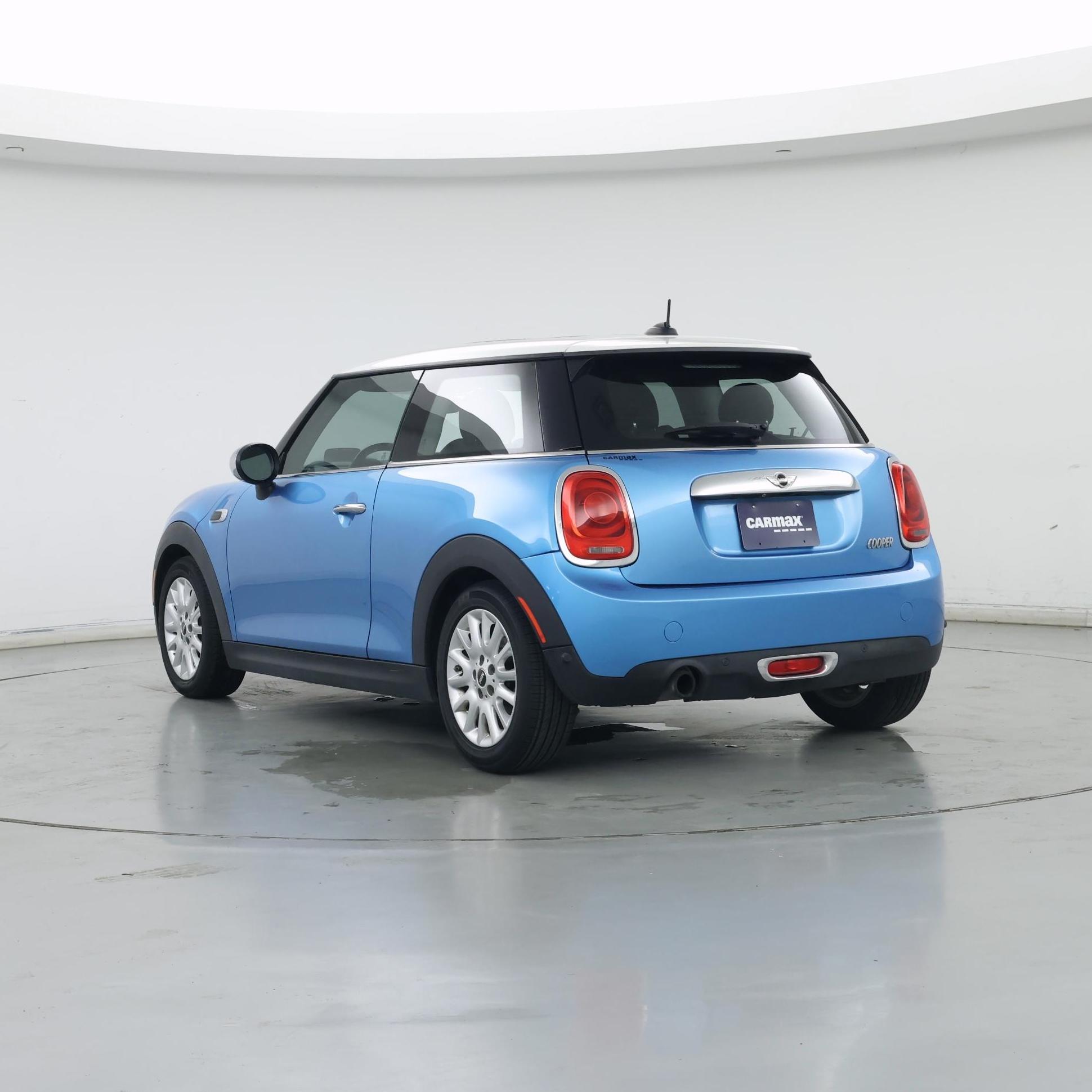 Thumbnail: 2015 MINI Cooper Hardtop - 2