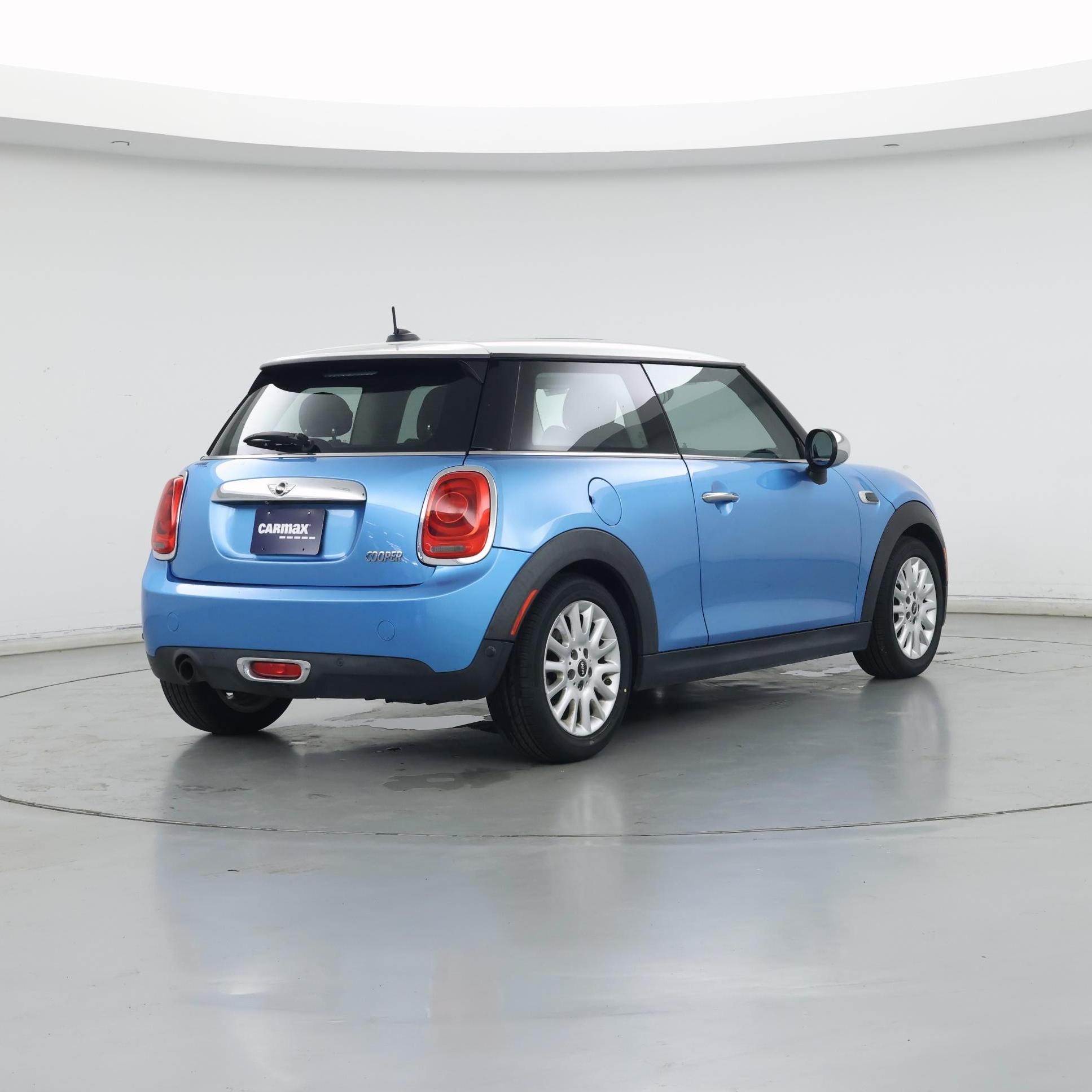 Thumbnail: 2015 MINI Cooper Hardtop - 8