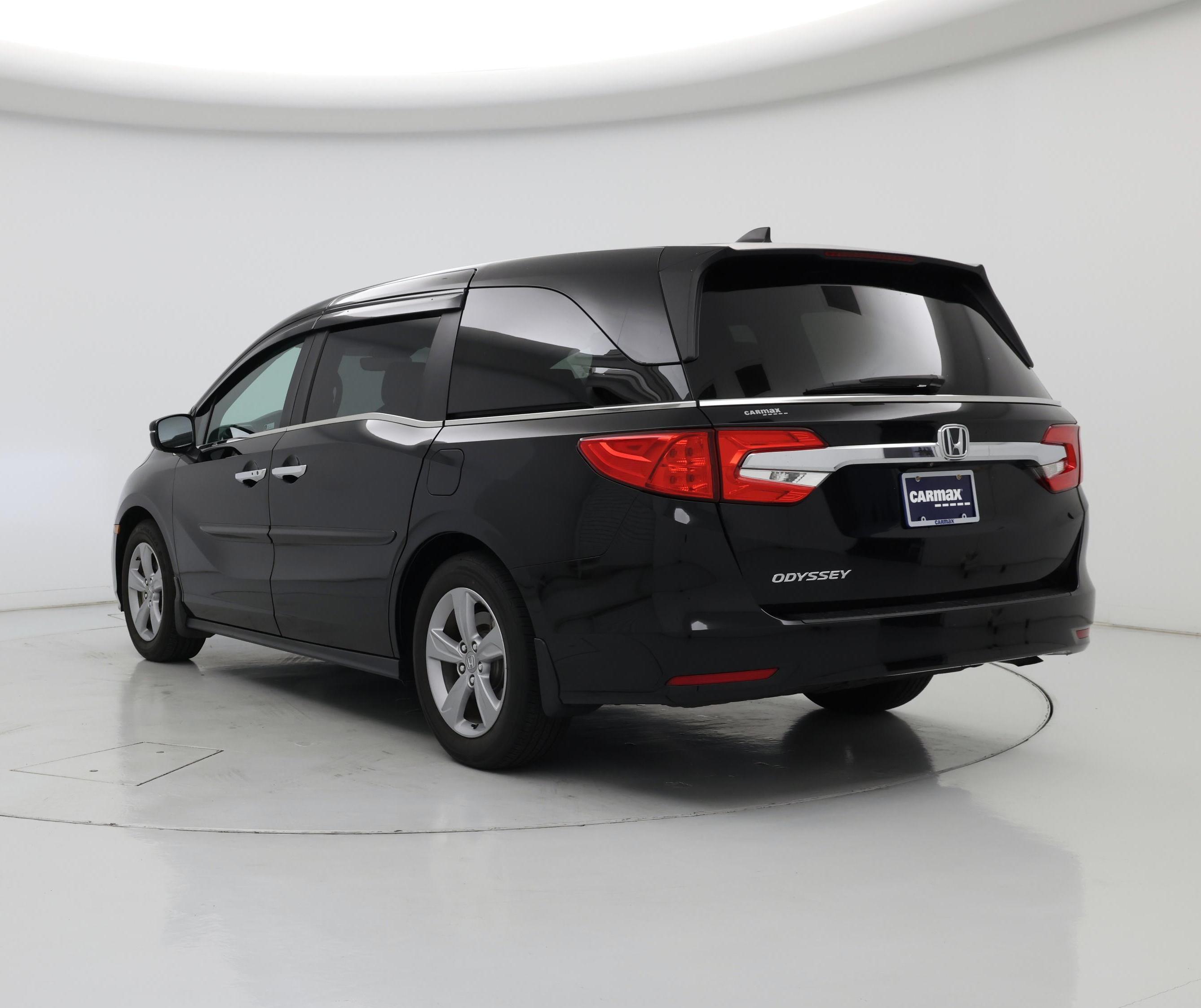 Thumbnail: 2019 Honda Odyssey - 2