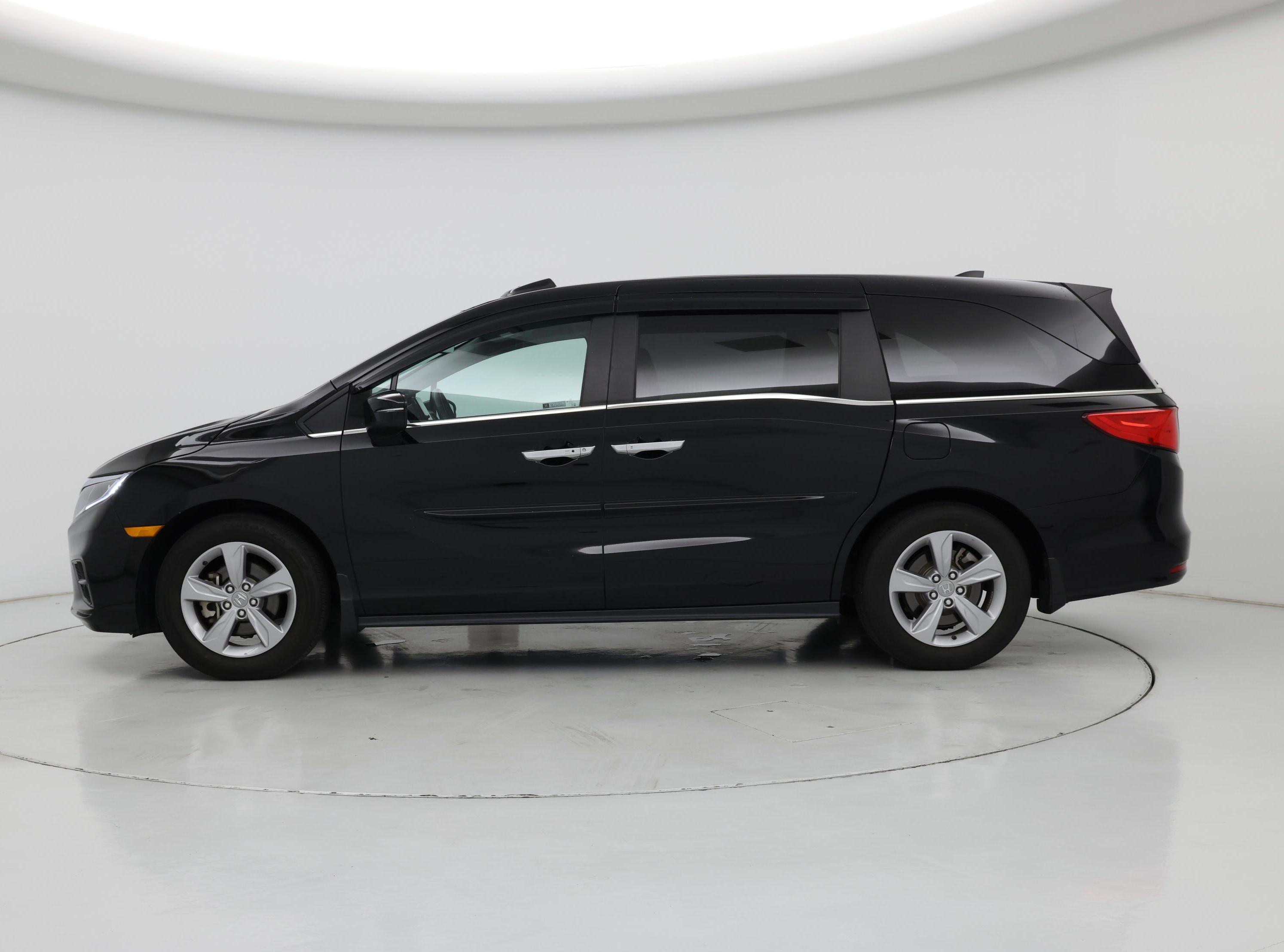 Thumbnail: 2019 Honda Odyssey - 3