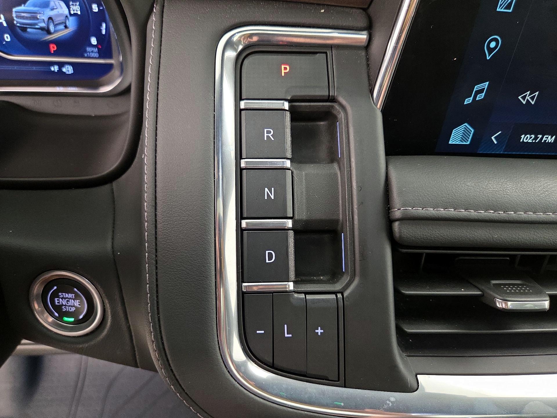 Thumbnail: 2023 Chevrolet Tahoe - 17