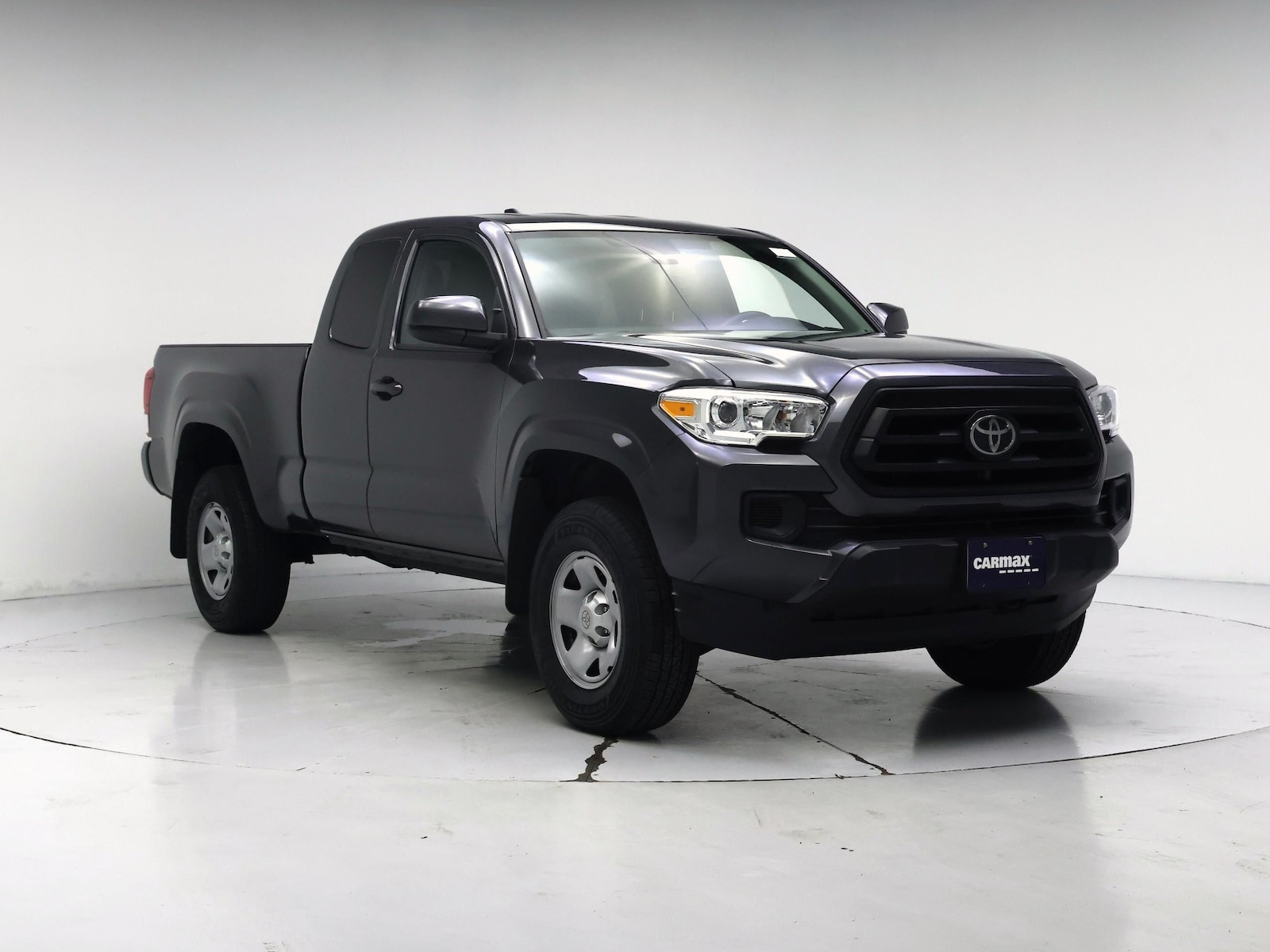 2023 Toyota Tacoma SR - Photo 2