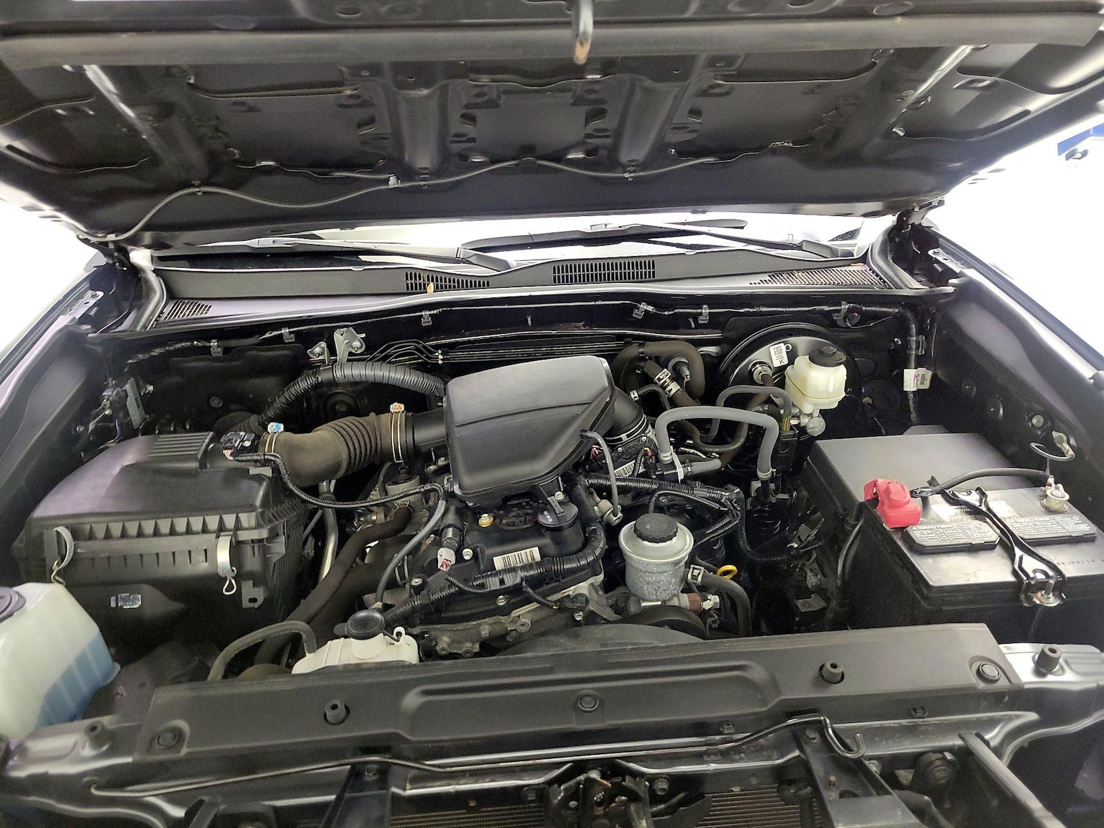 2023 Toyota Tacoma SR - Photo 23
