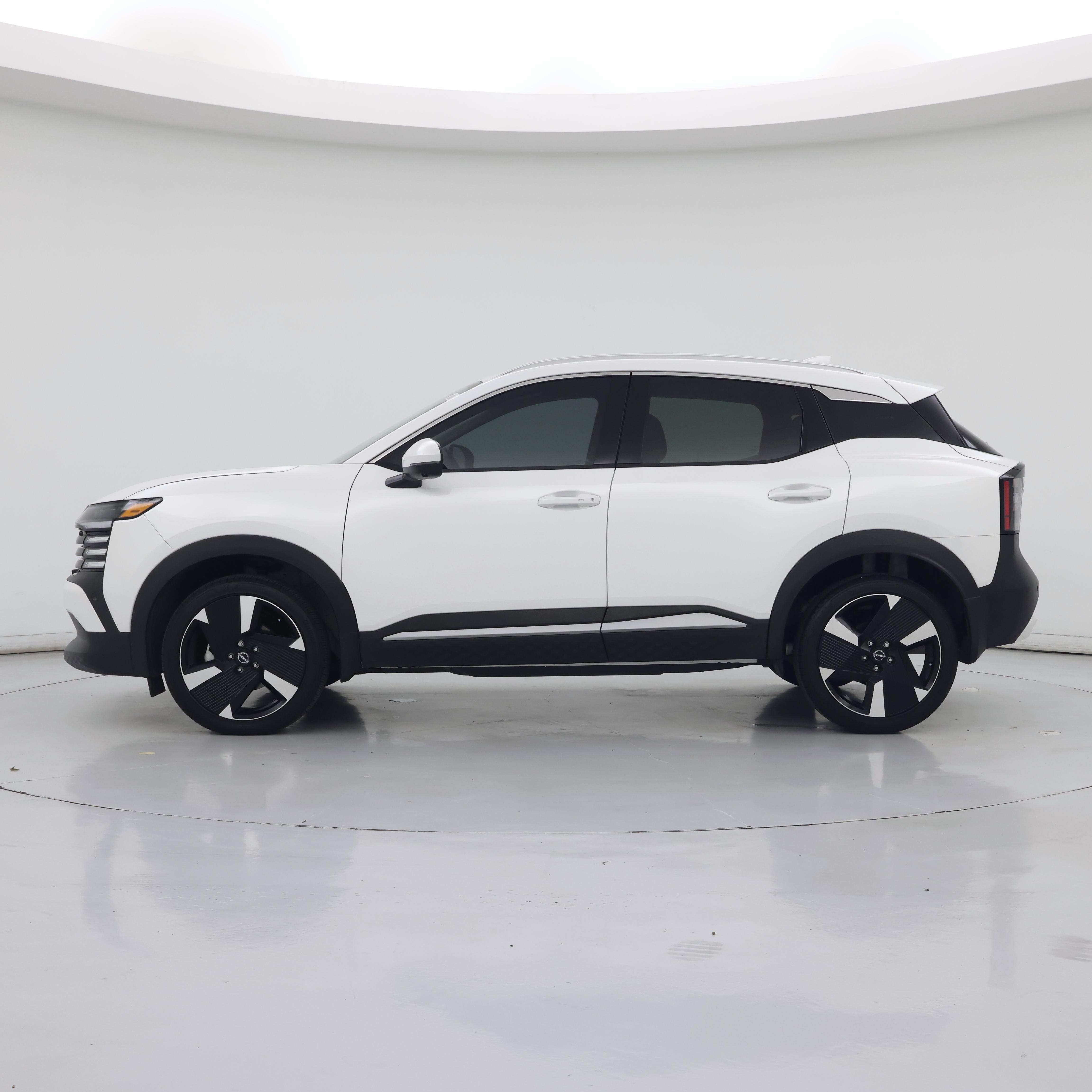Thumbnail: 2025 Nissan Kicks - 3