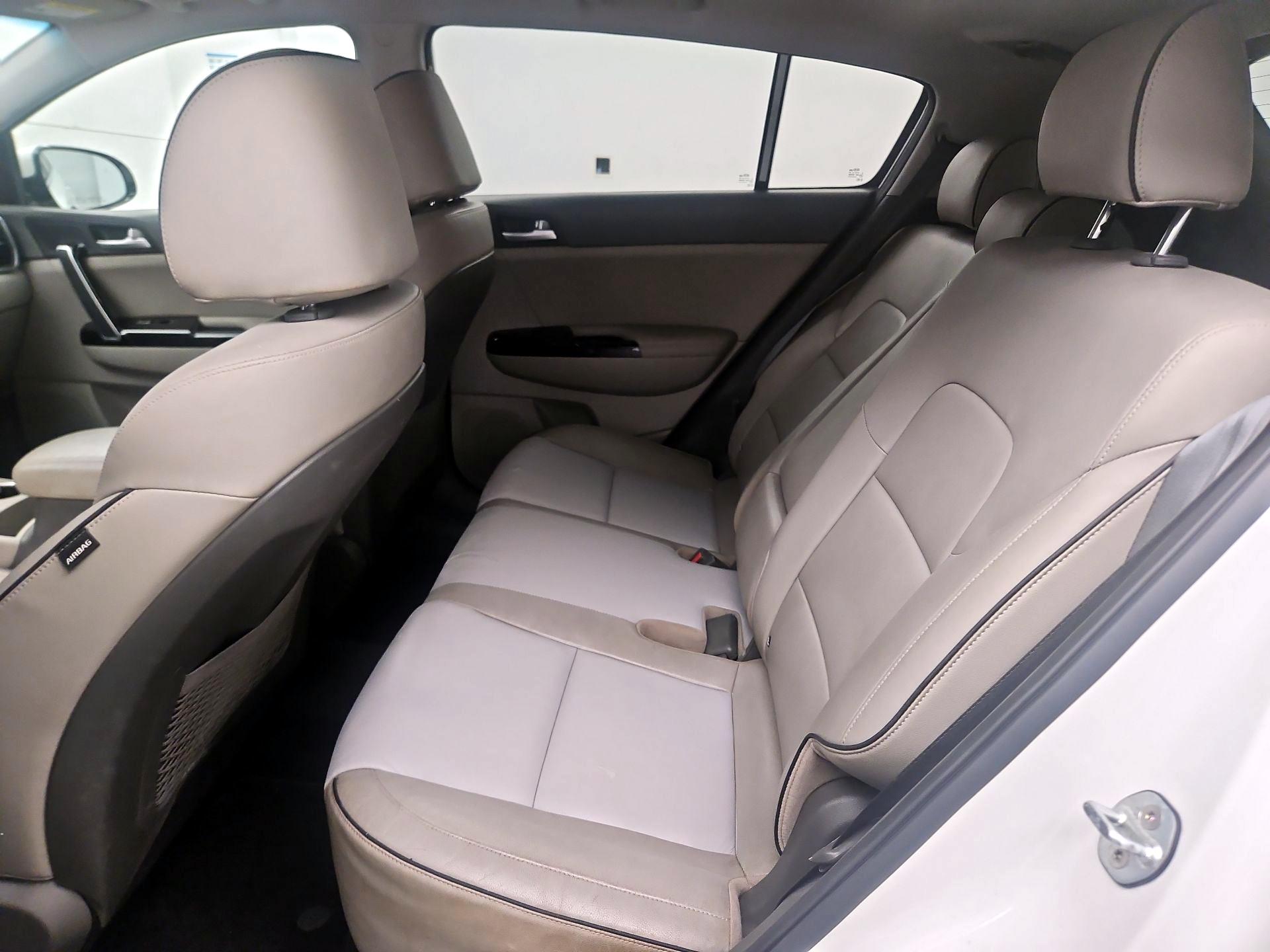 Thumbnail: 2019 Kia Sportage - 18