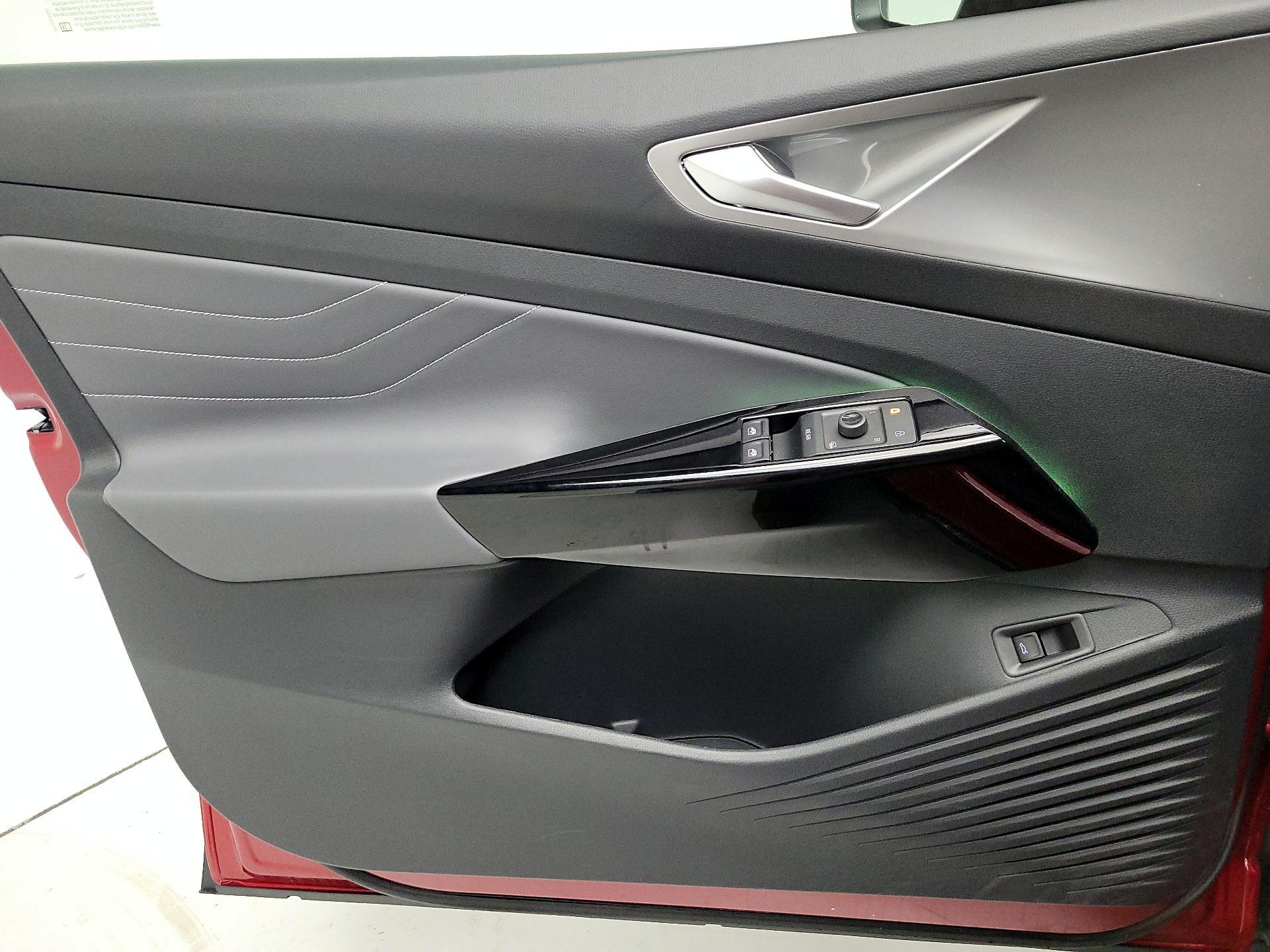 Thumbnail: 2023 Volkswagen ID.4 - 12