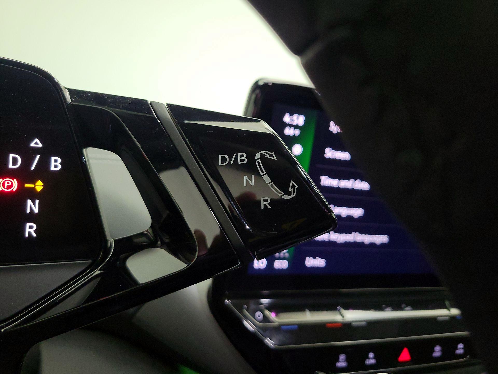 Thumbnail: 2023 Volkswagen ID.4 - 15