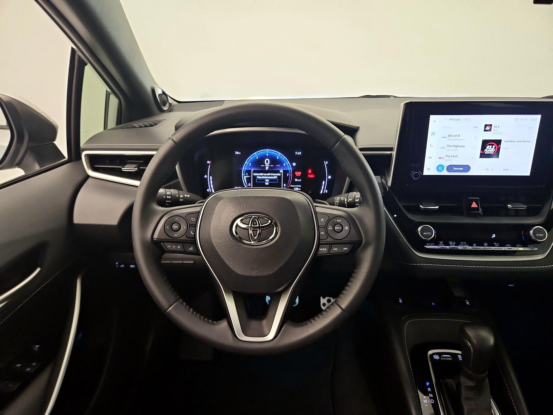 Thumbnail: 2024 Toyota Corolla - 10