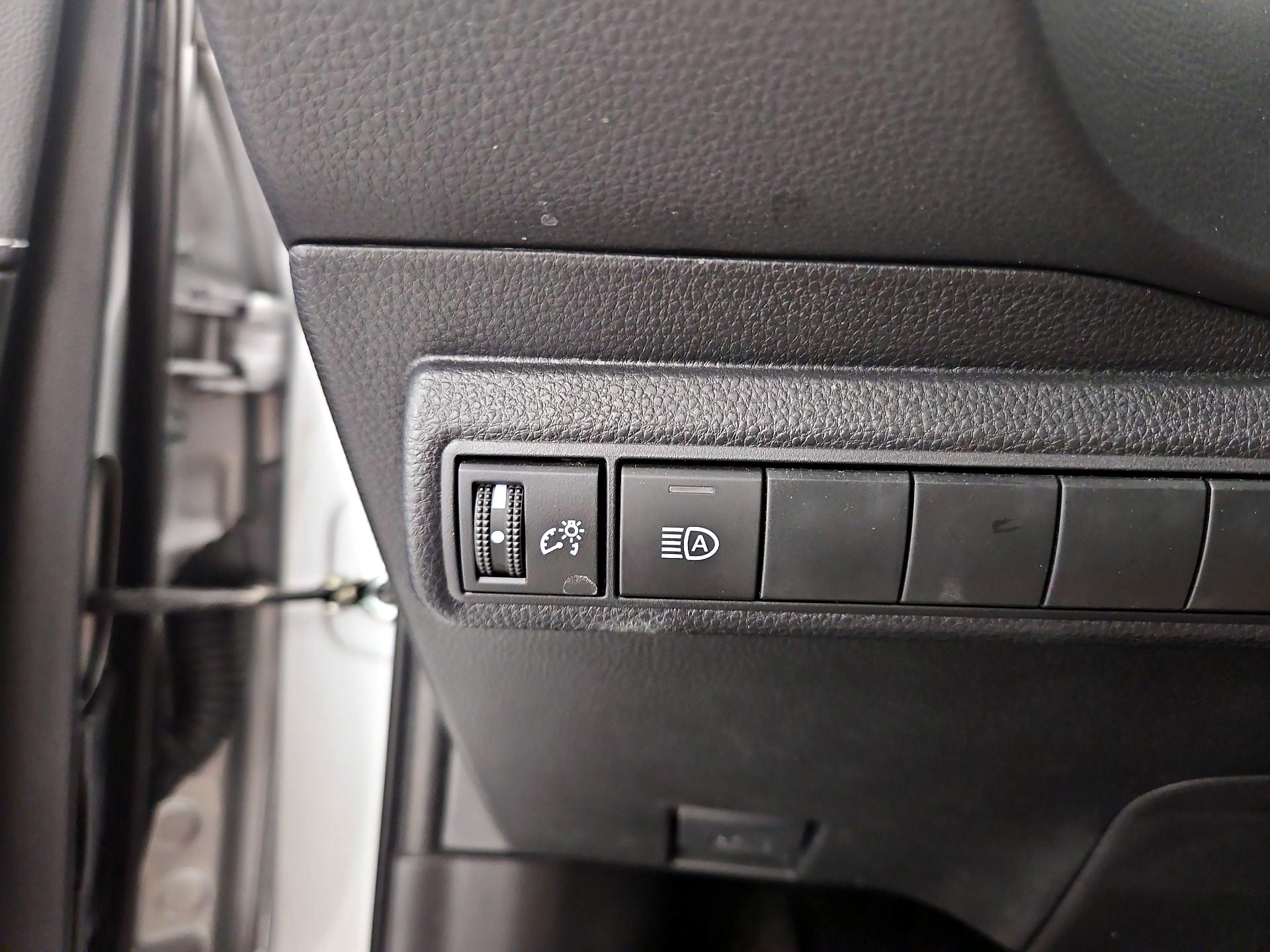 Thumbnail: 2024 Toyota Corolla - 13
