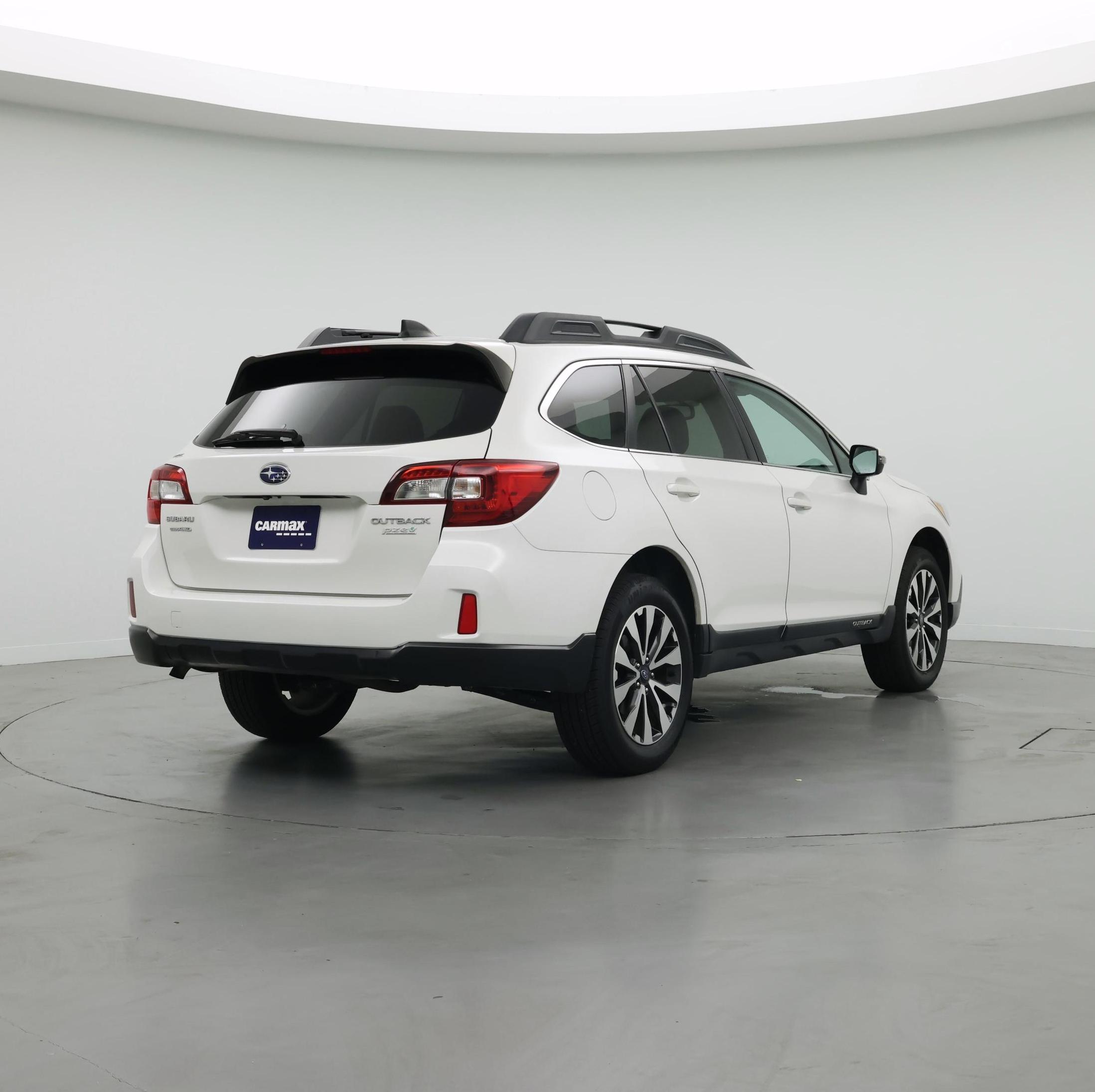 Thumbnail: 2016 Subaru Outback - 8