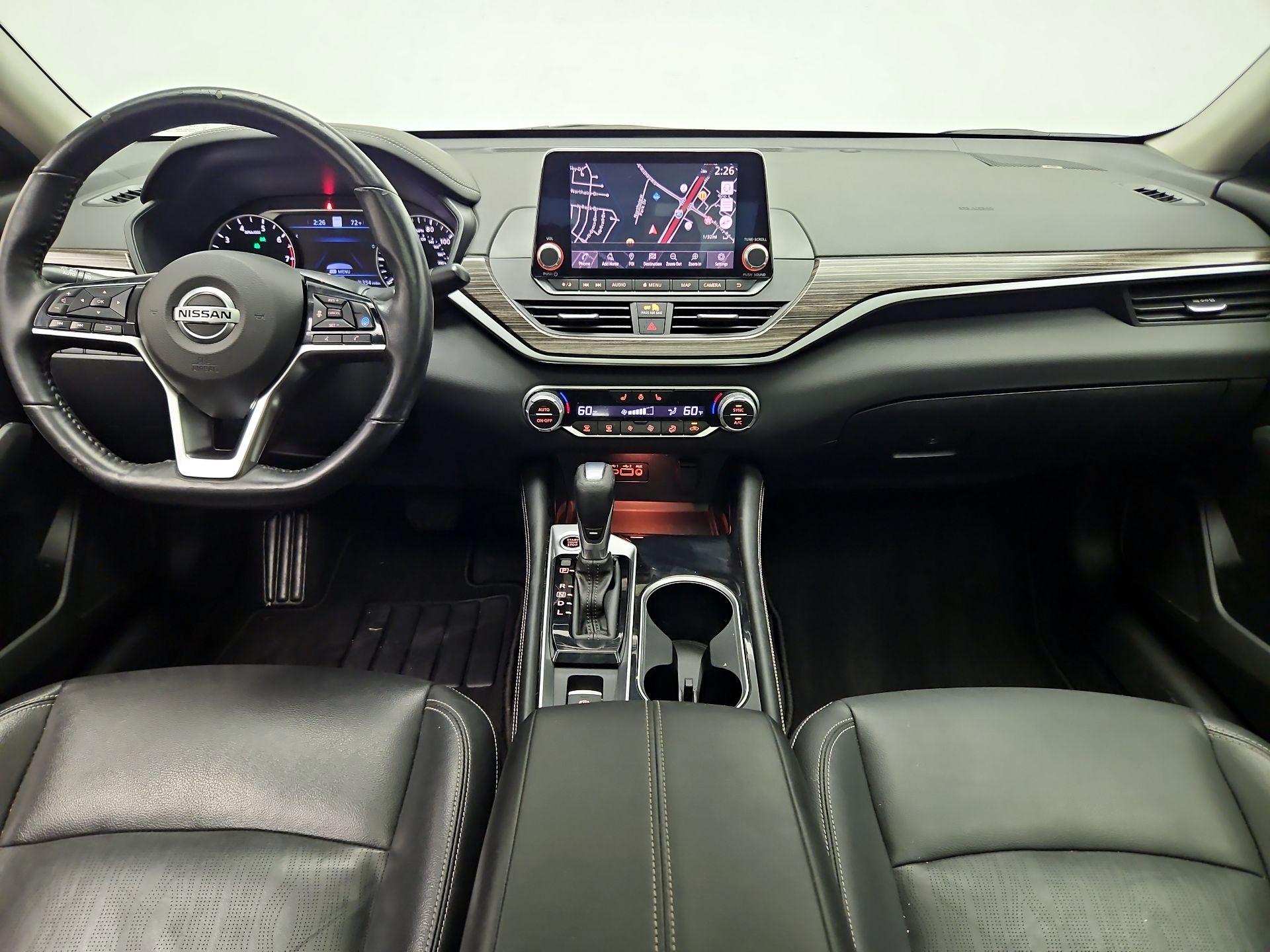 Thumbnail: 2020 Nissan Altima - 9