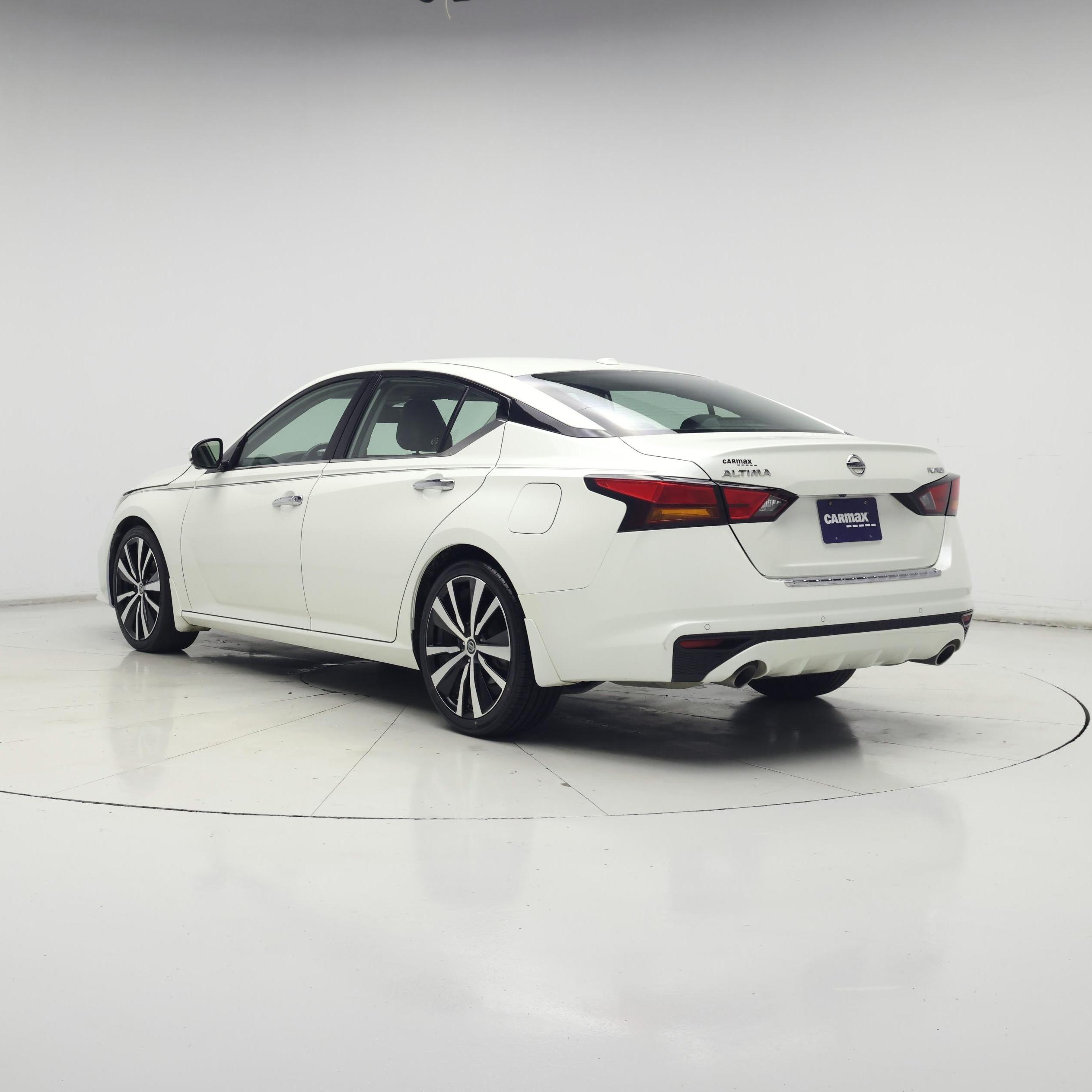 Thumbnail: 2020 Nissan Altima - 2