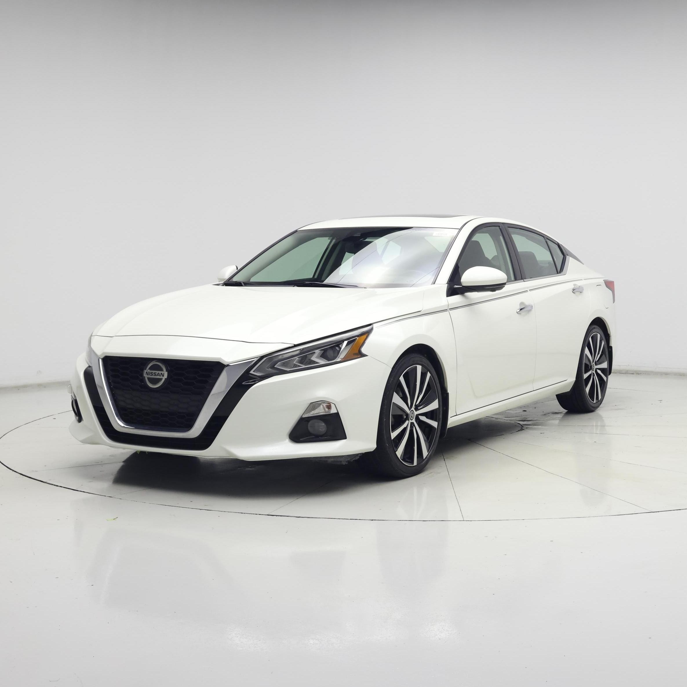 Thumbnail: 2020 Nissan Altima - 4