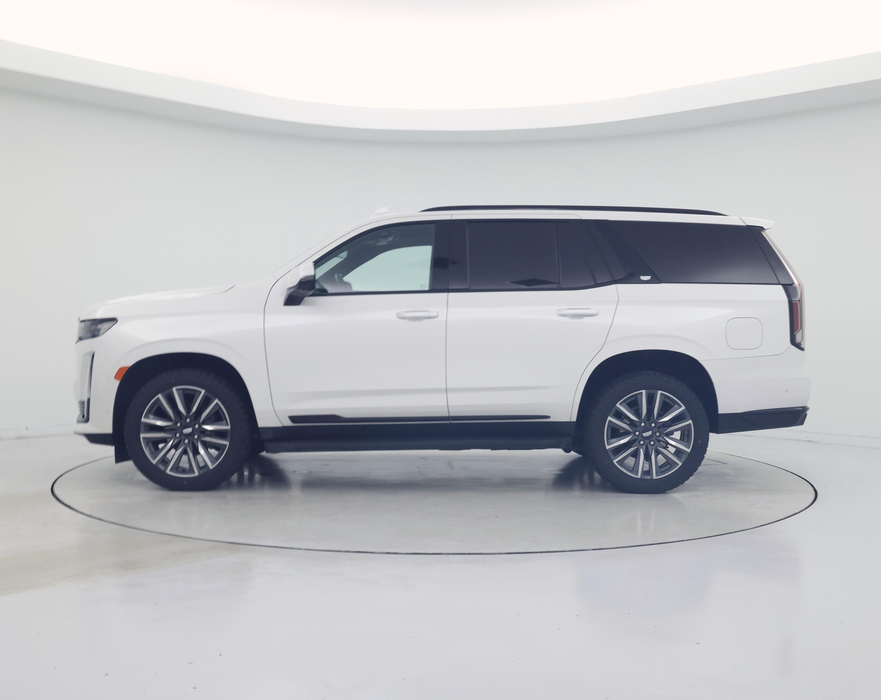 Thumbnail: 2021 Cadillac Escalade - 3