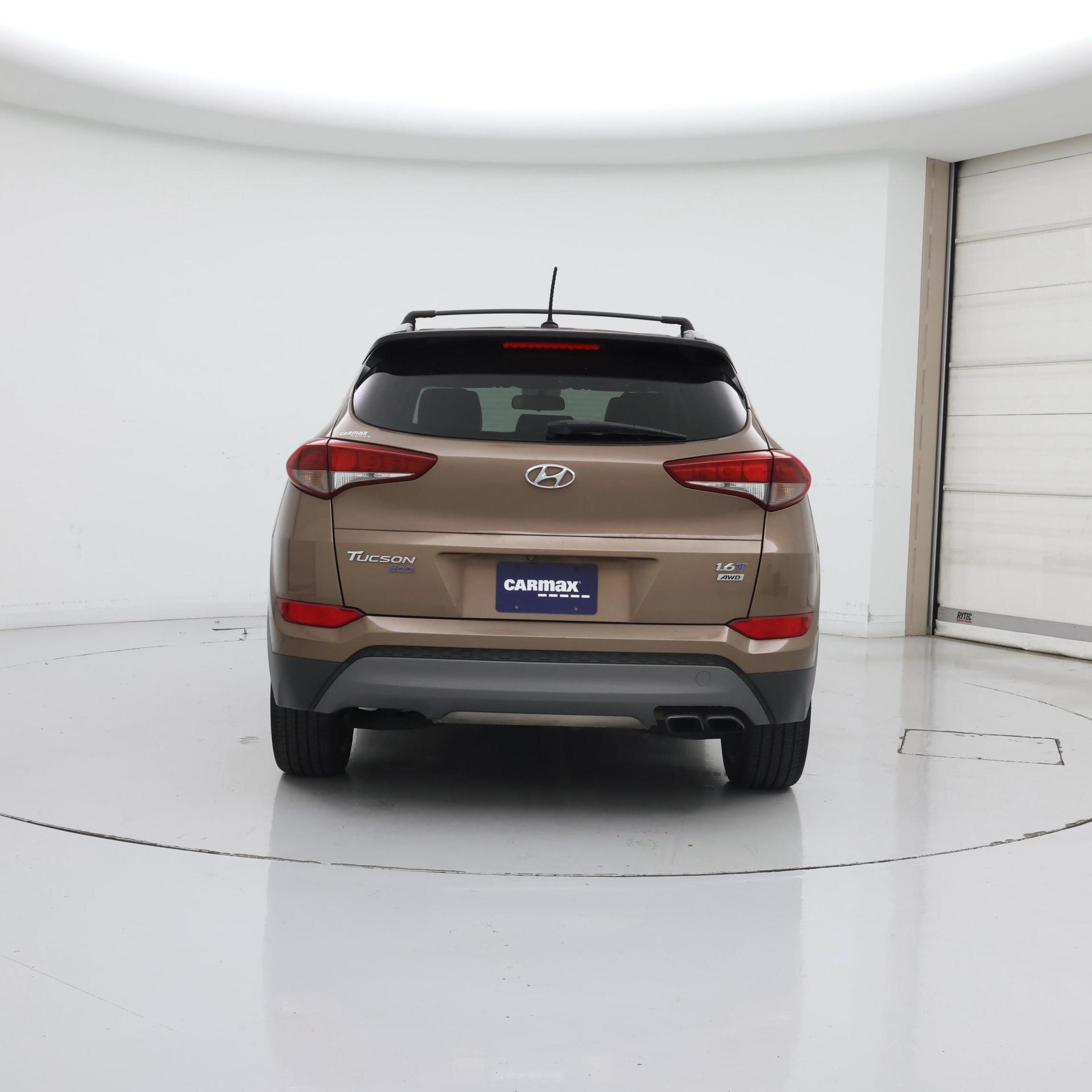 Thumbnail: 2016 Hyundai Tucson - 6