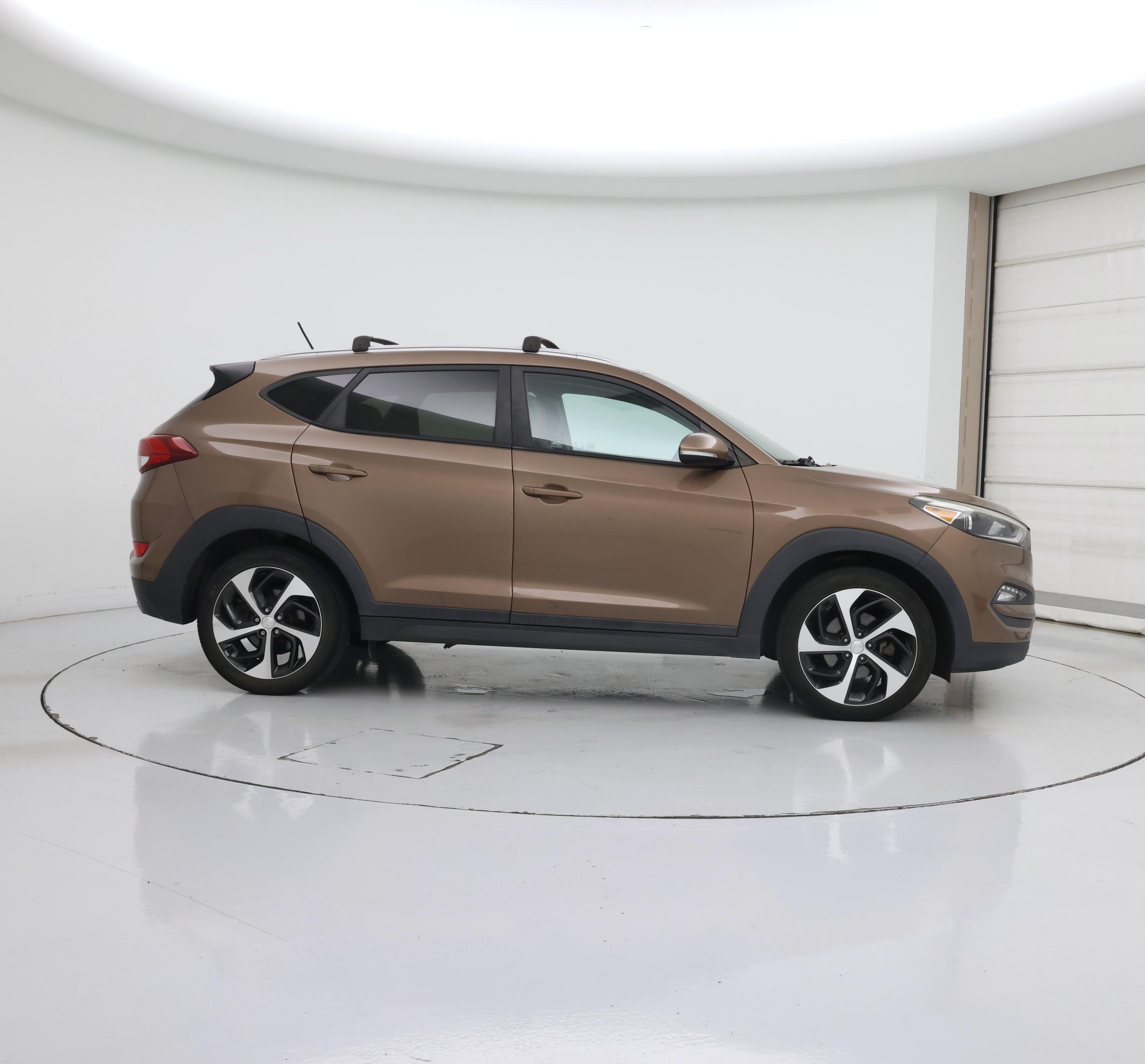 Thumbnail: 2016 Hyundai Tucson - 7