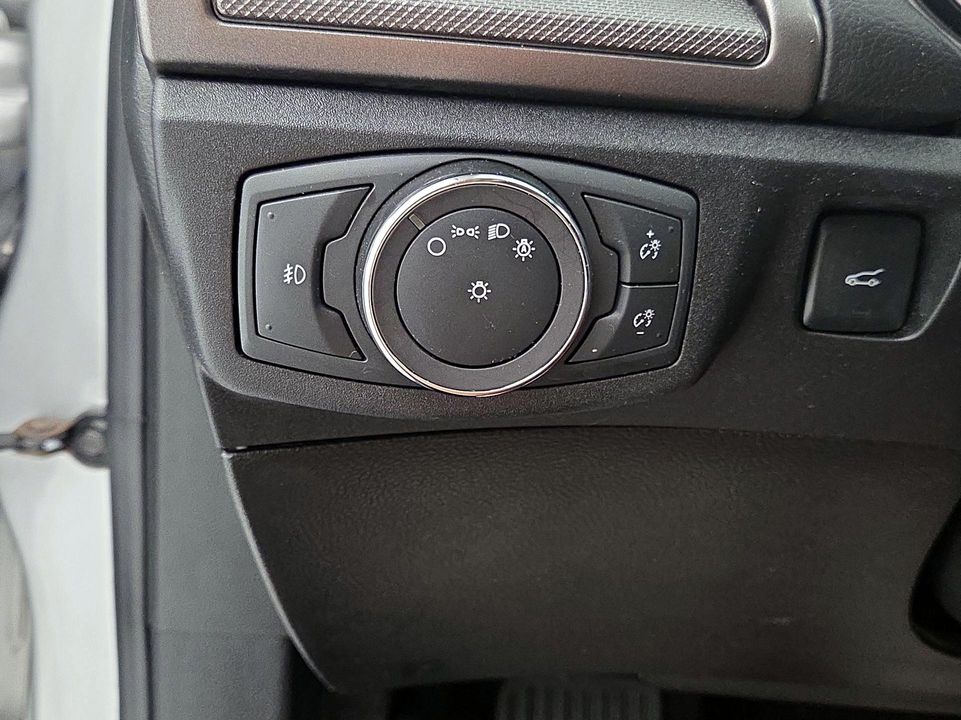 Thumbnail: 2019 Ford Fusion - 13