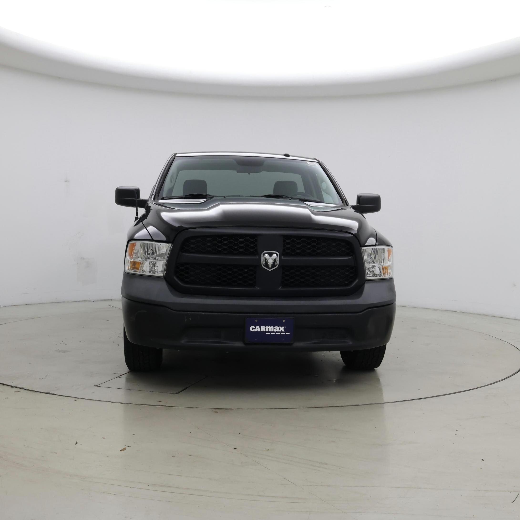 Thumbnail: 2019 RAM 1500 Classic - 5