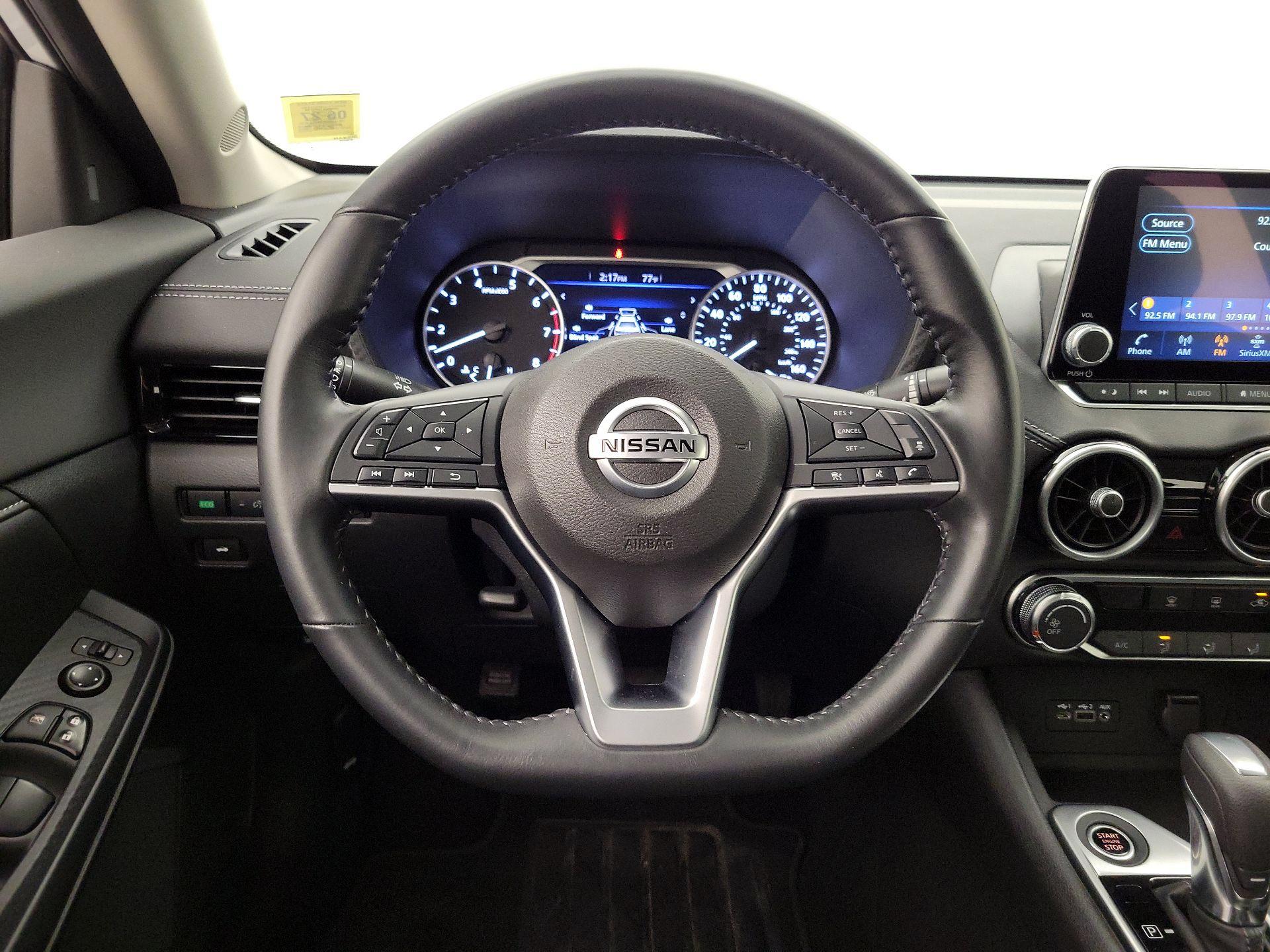 Thumbnail: 2022 Nissan Sentra - 10