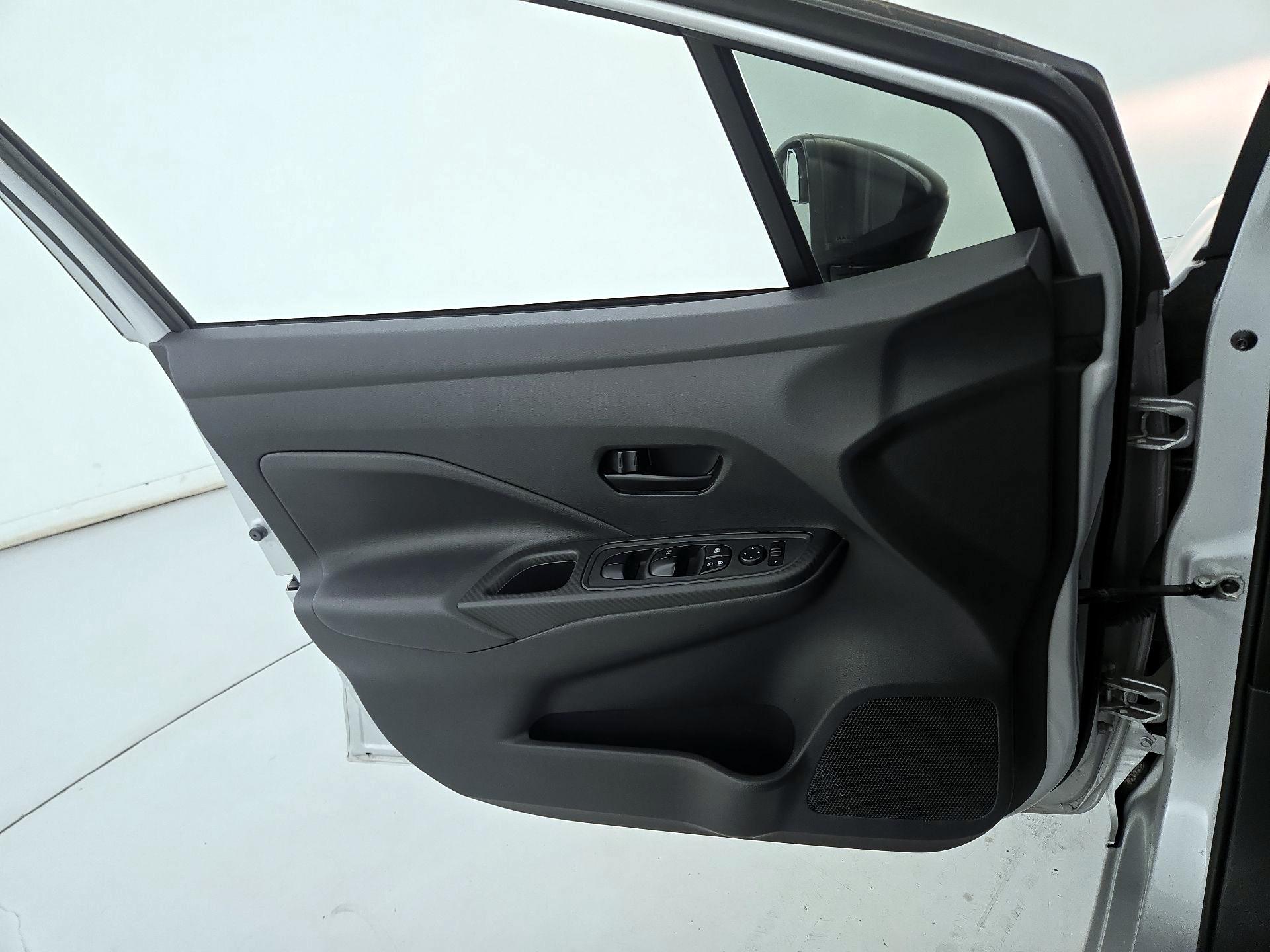 Thumbnail: 2020 Nissan Versa - 12