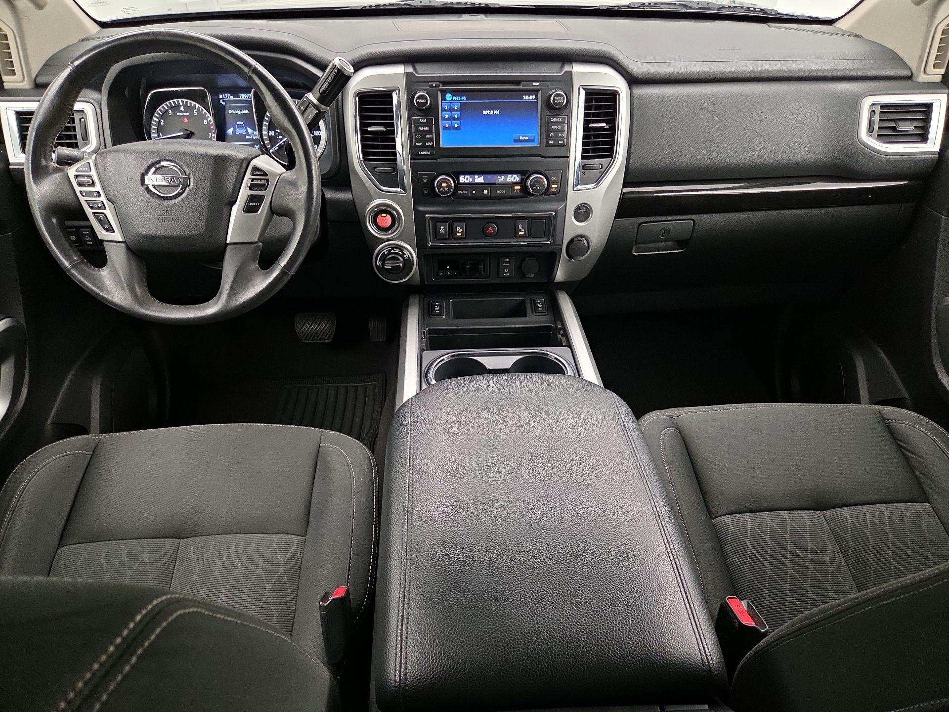 Thumbnail: 2017 Nissan Titan - 9