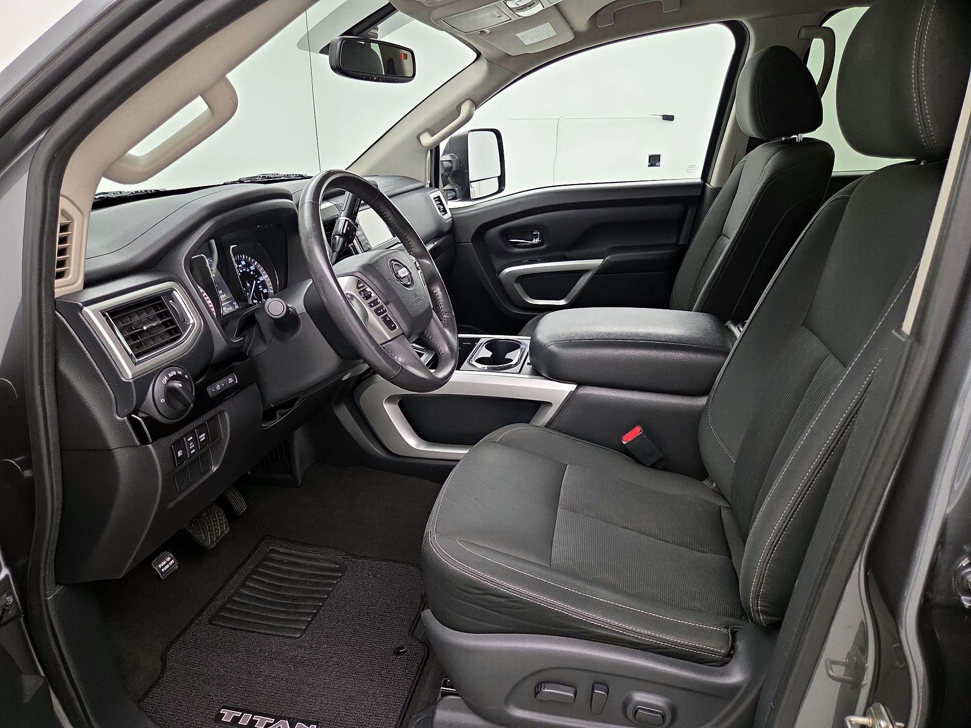 Thumbnail: 2017 Nissan Titan - 11