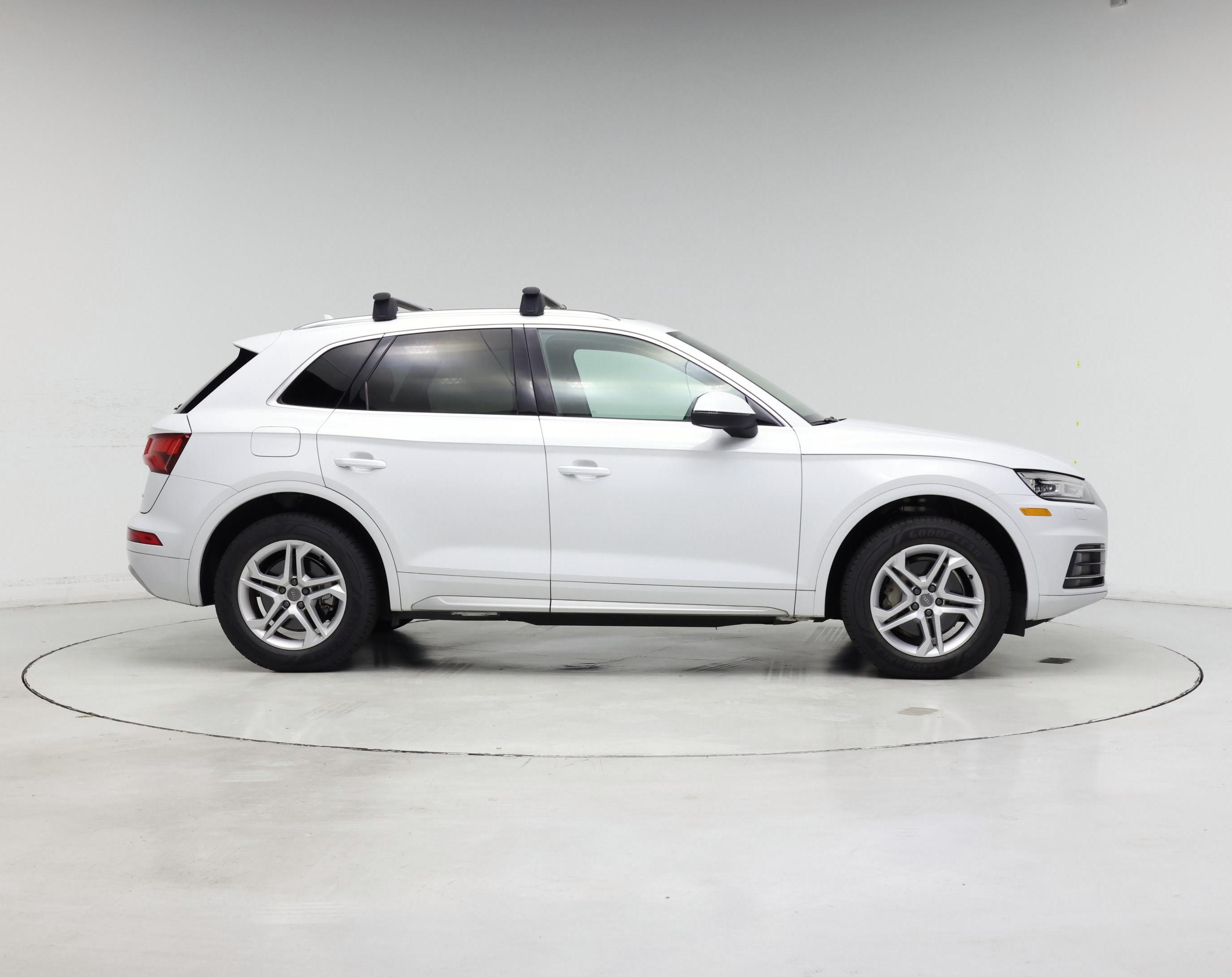 Thumbnail: 2019 Audi Q5 - 7