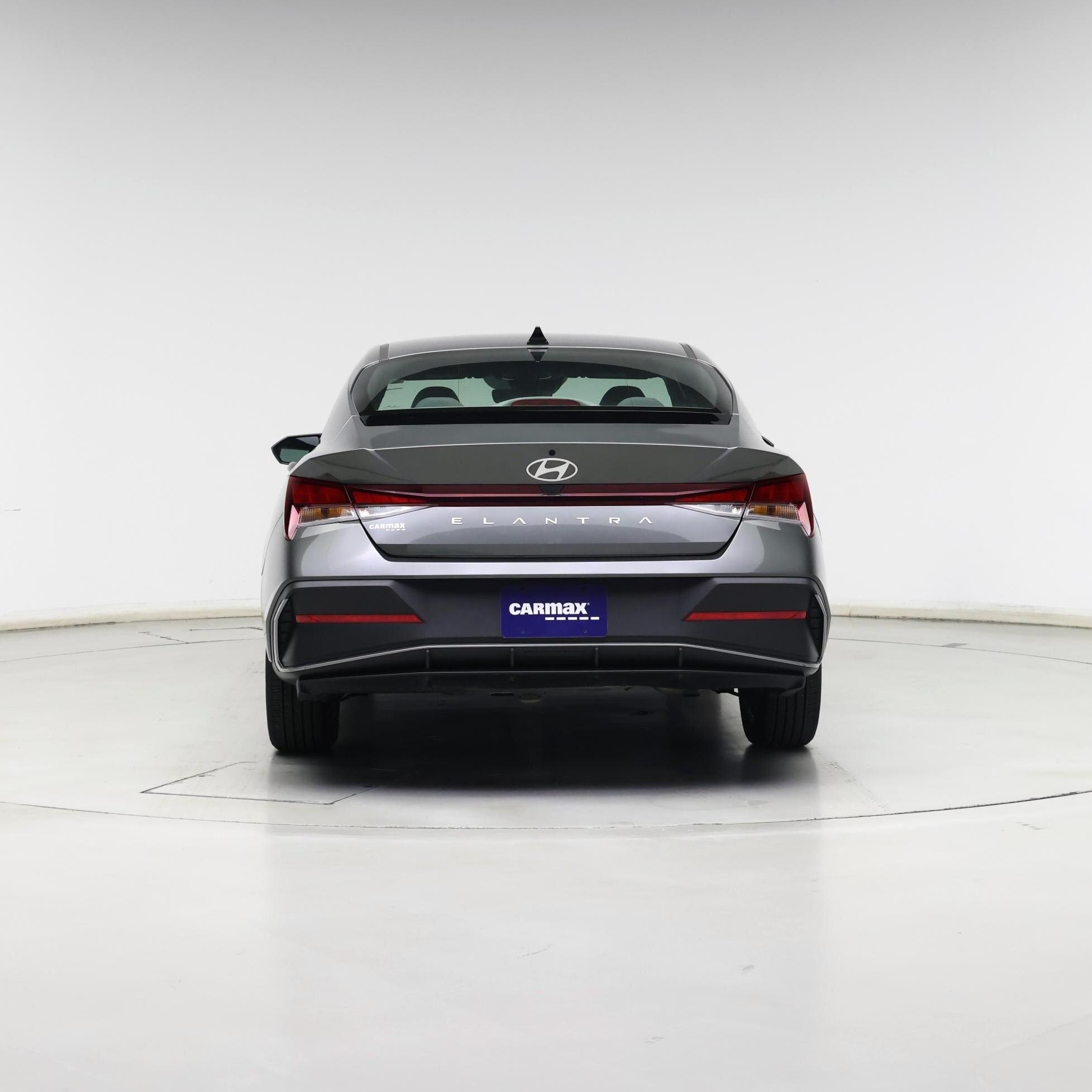 Thumbnail: 2024 Hyundai Elantra - 6