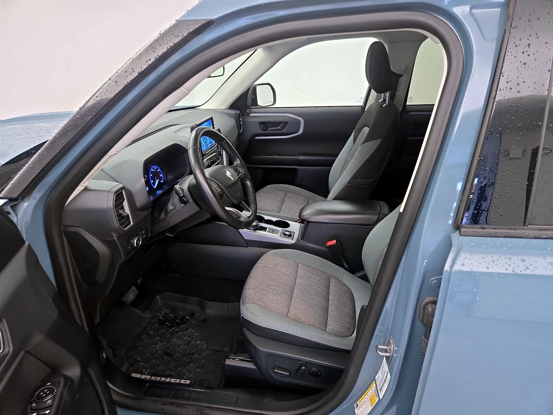 Thumbnail: 2021 Ford Bronco Sport - 11