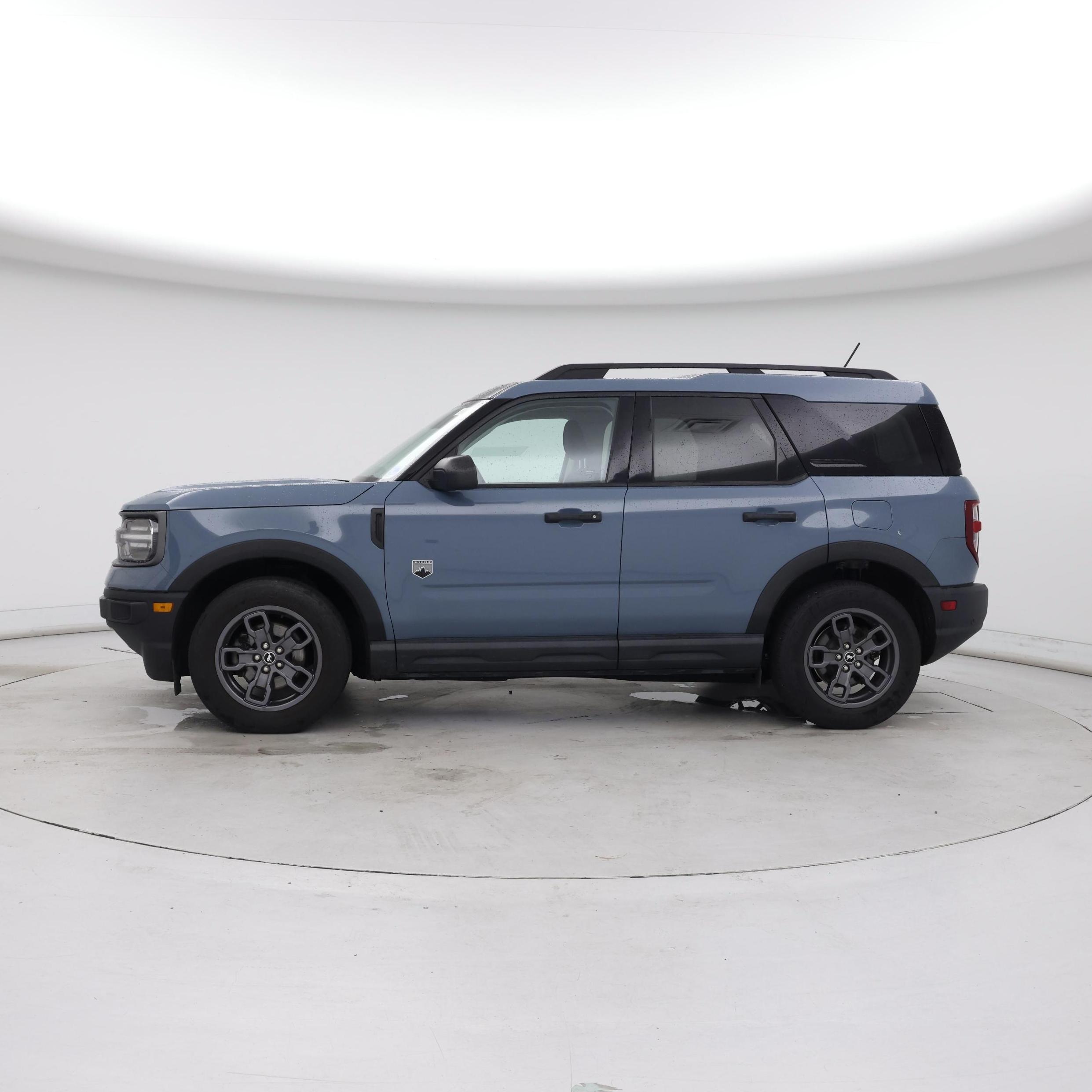 Thumbnail: 2021 Ford Bronco Sport - 3