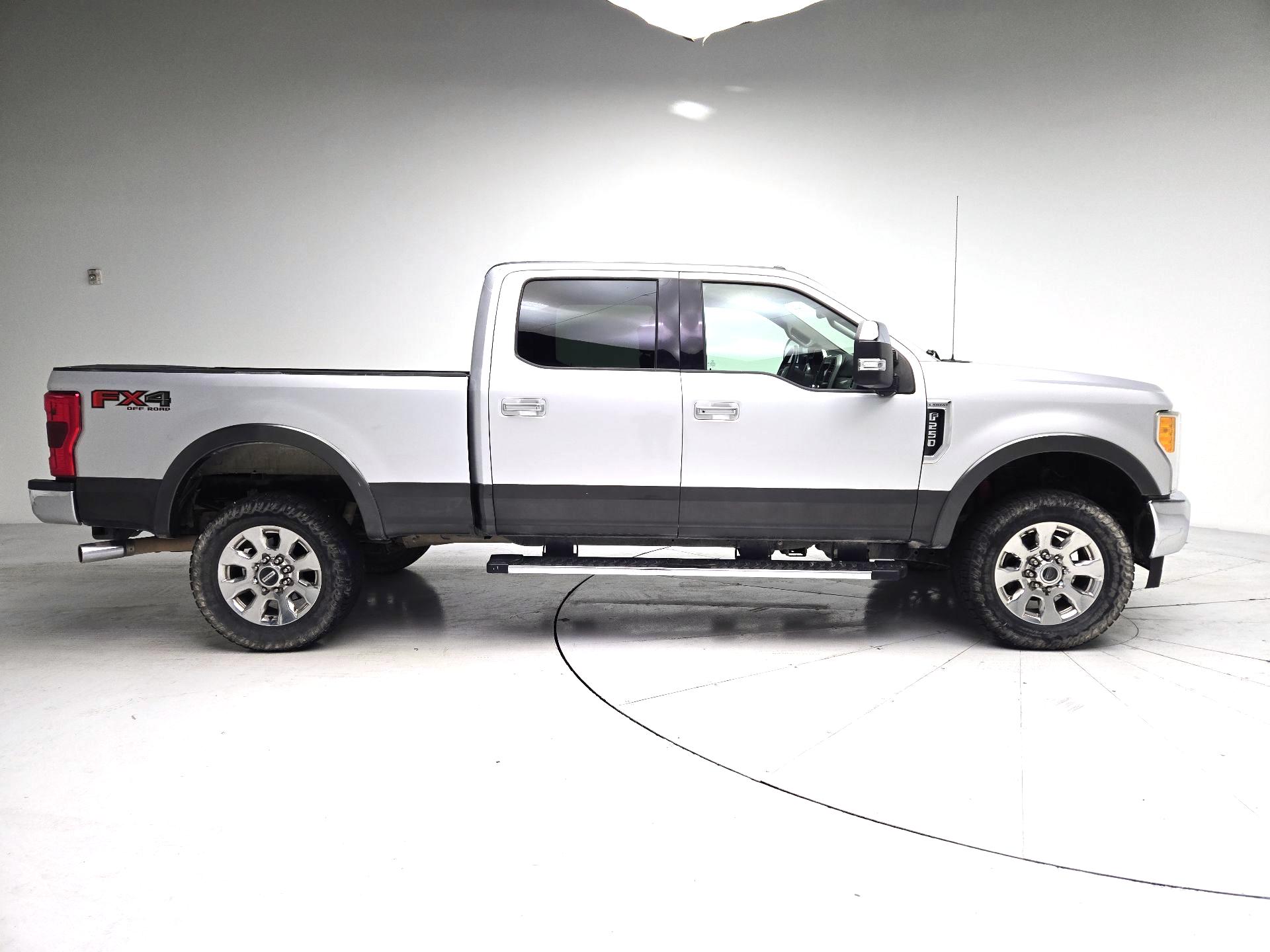 Thumbnail: 2017 Ford F-250 - 4
