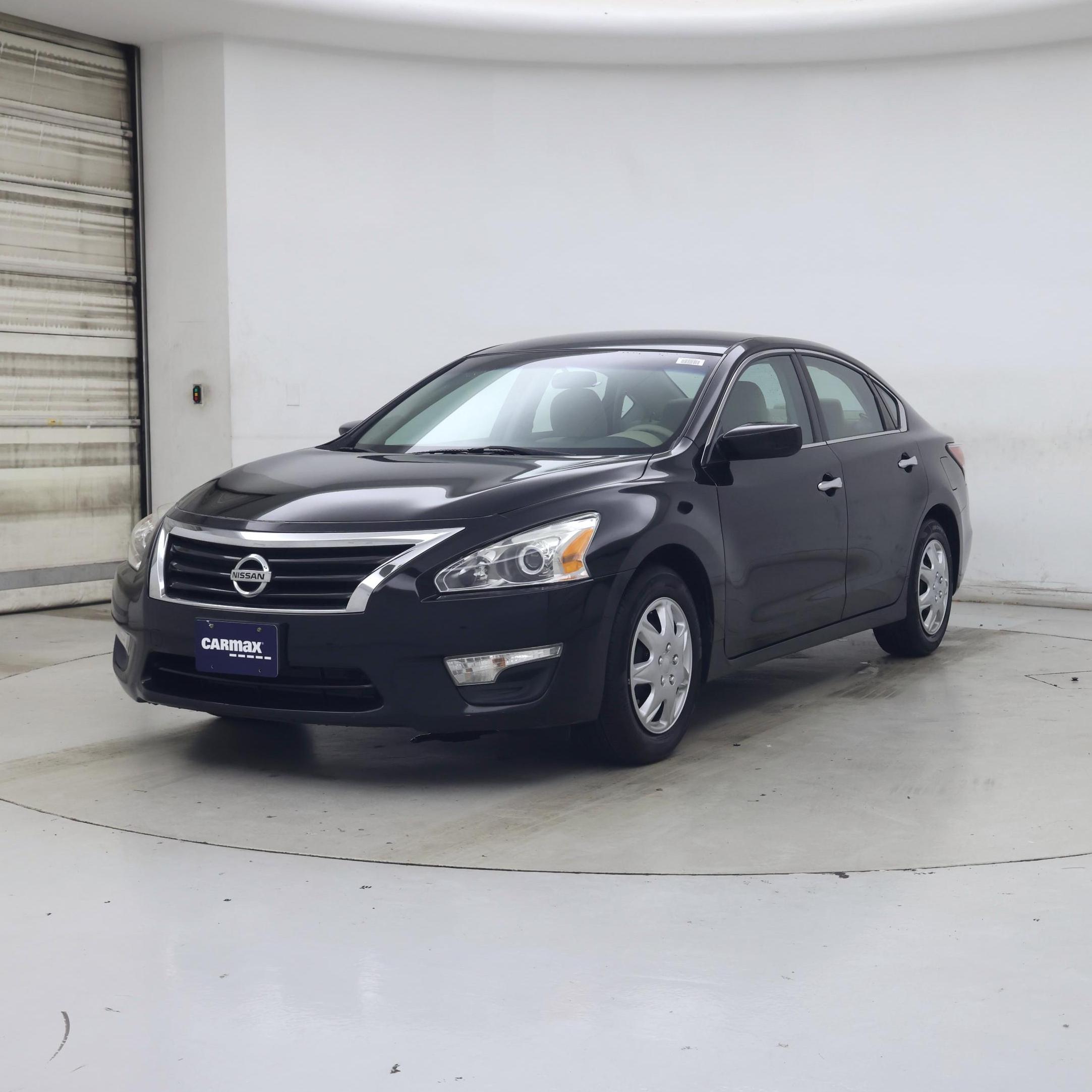 Thumbnail: 2014 Nissan Altima - 4