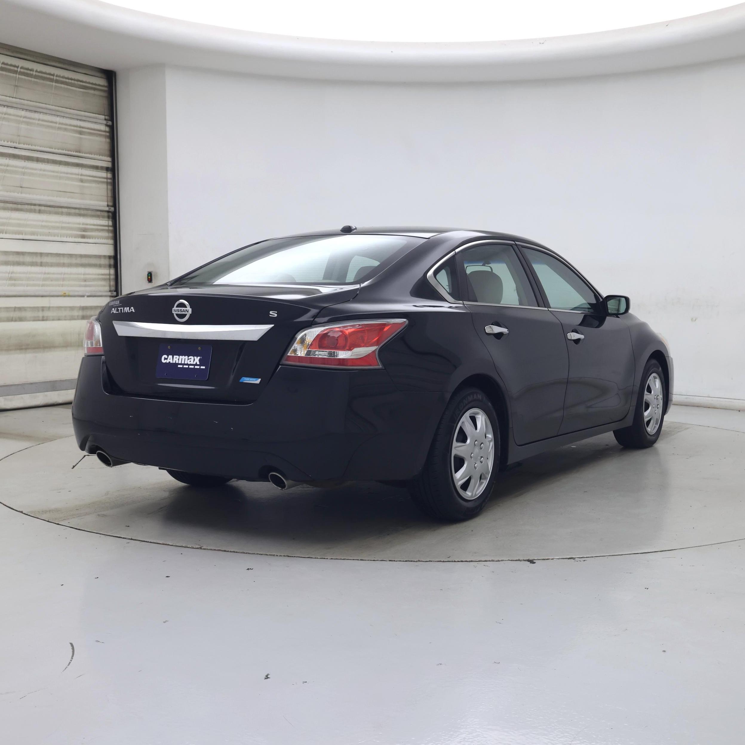 Thumbnail: 2014 Nissan Altima - 8