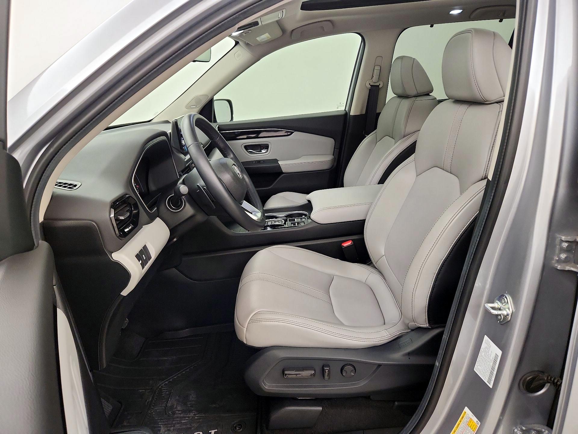 Thumbnail: 2024 Honda Pilot - 11