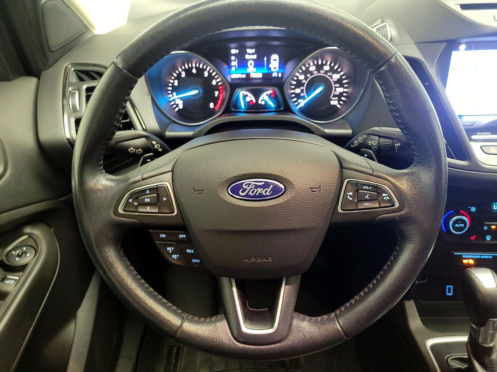 Thumbnail: 2017 Ford Escape - 10