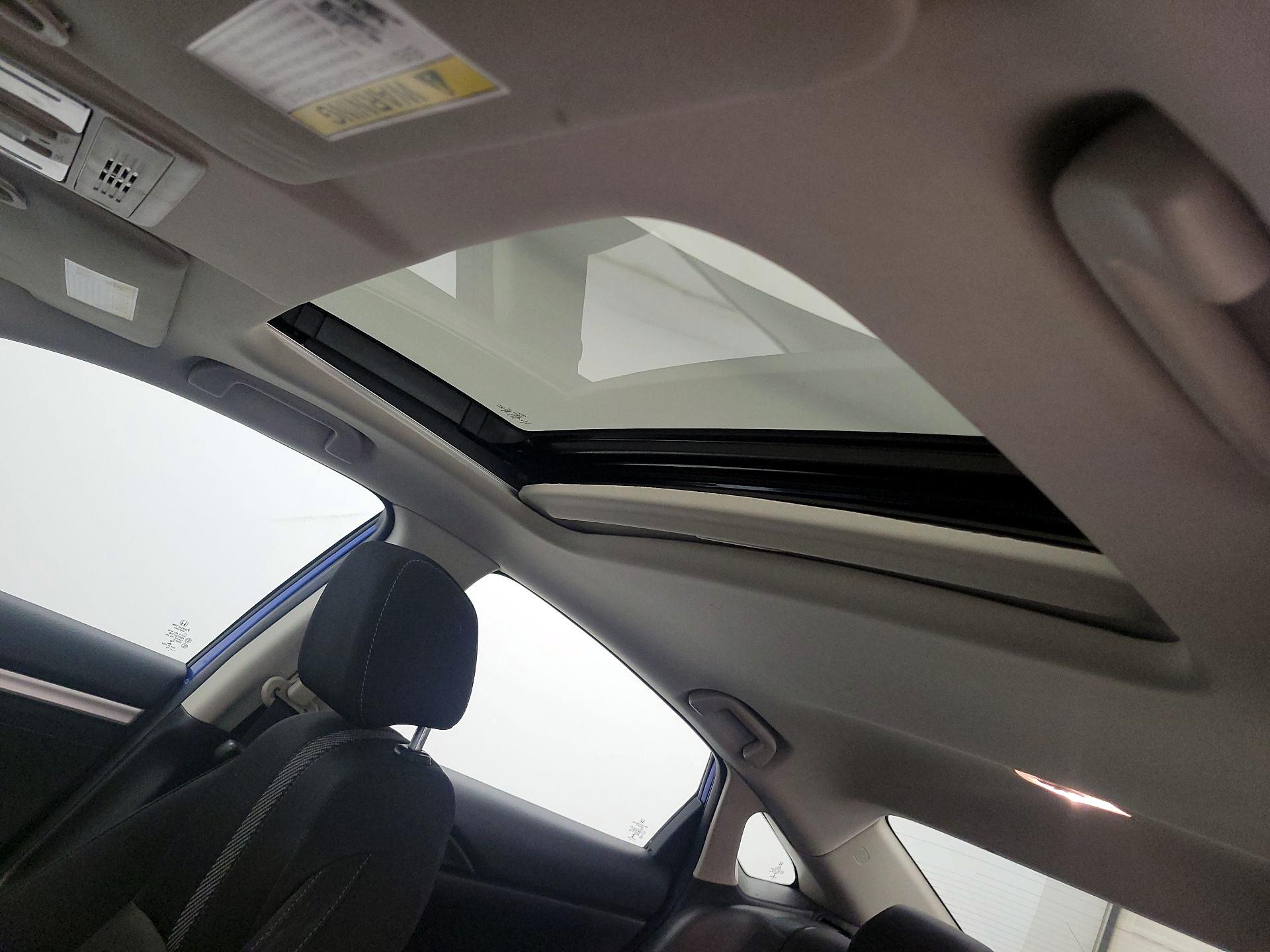 Thumbnail: 2016 Honda Civic - 18